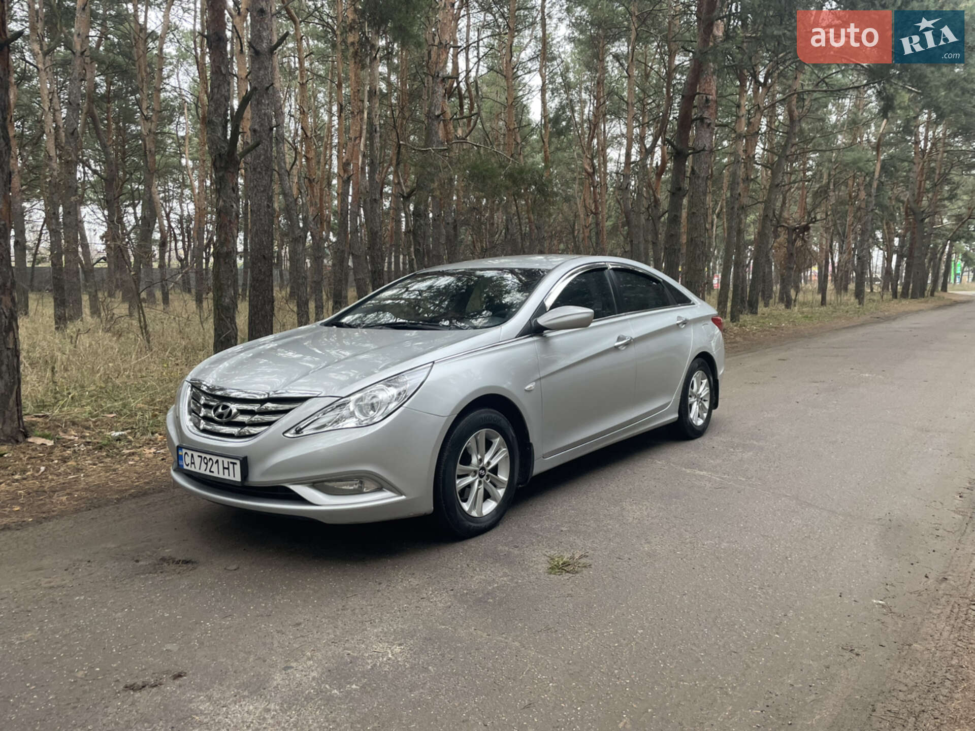 Головне фото звіту автомобіля HYUNDAI SONATA 2011
