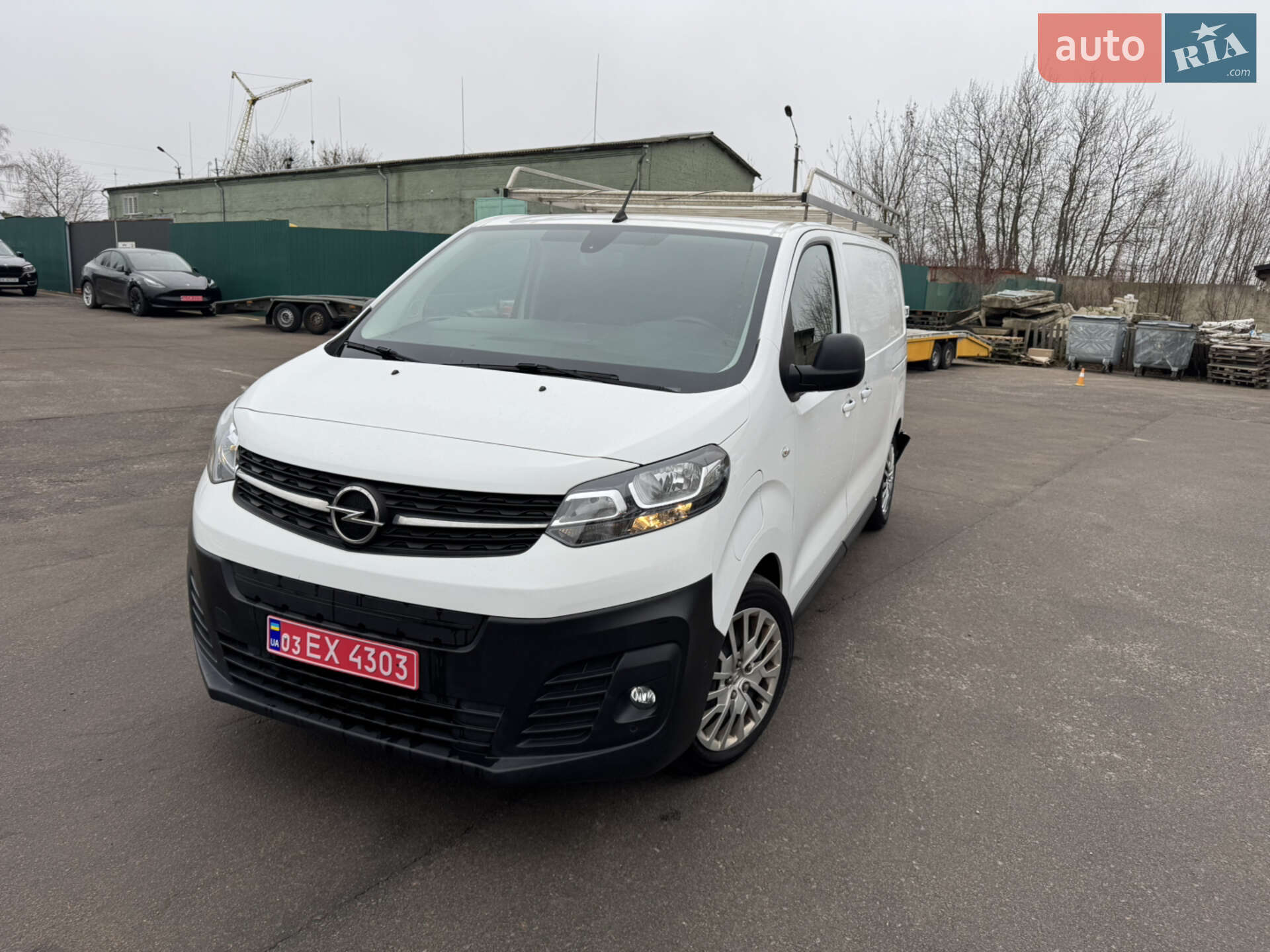 OPEL VIVARO 2021