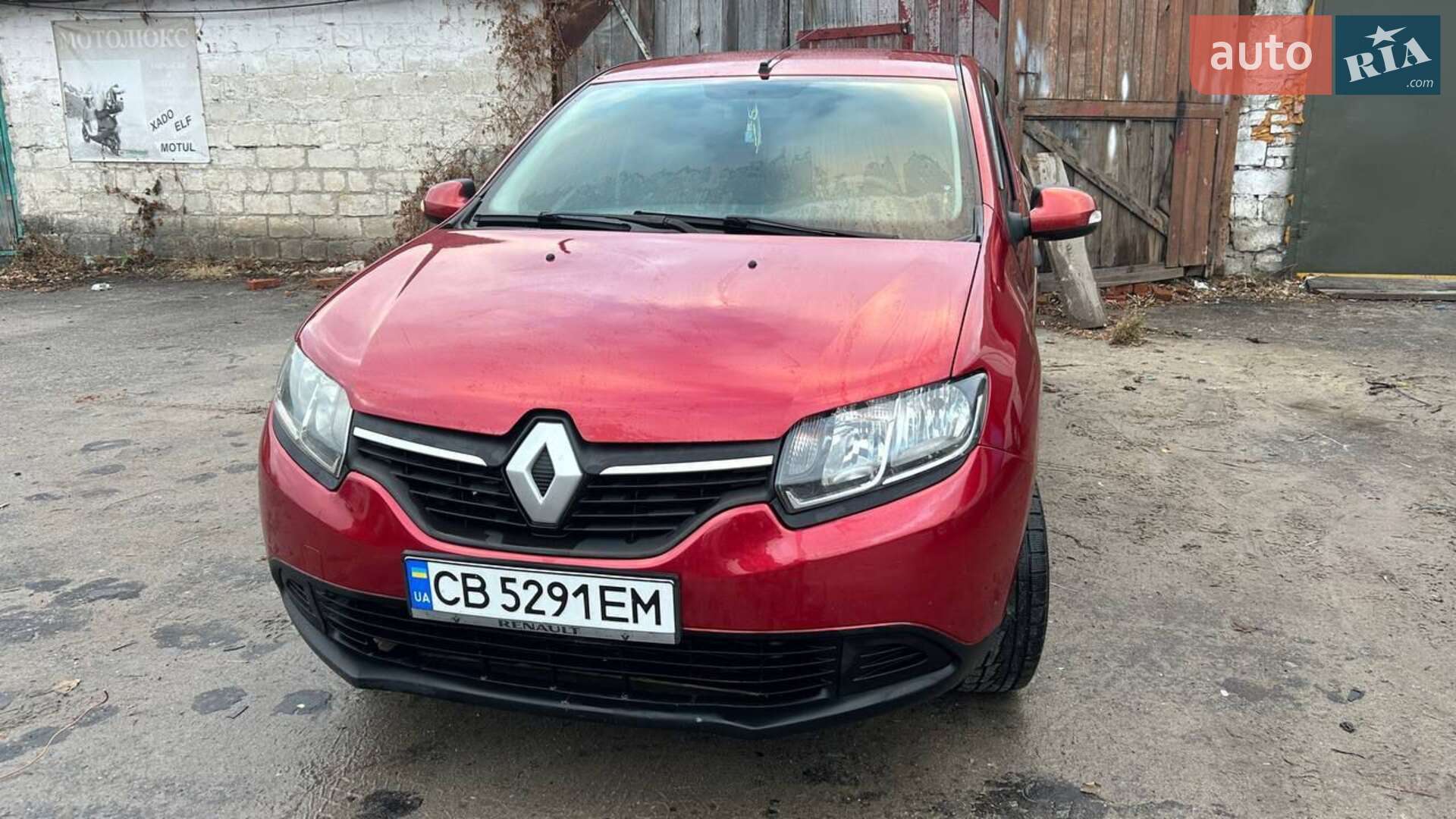 RENAULT SANDERO 2013