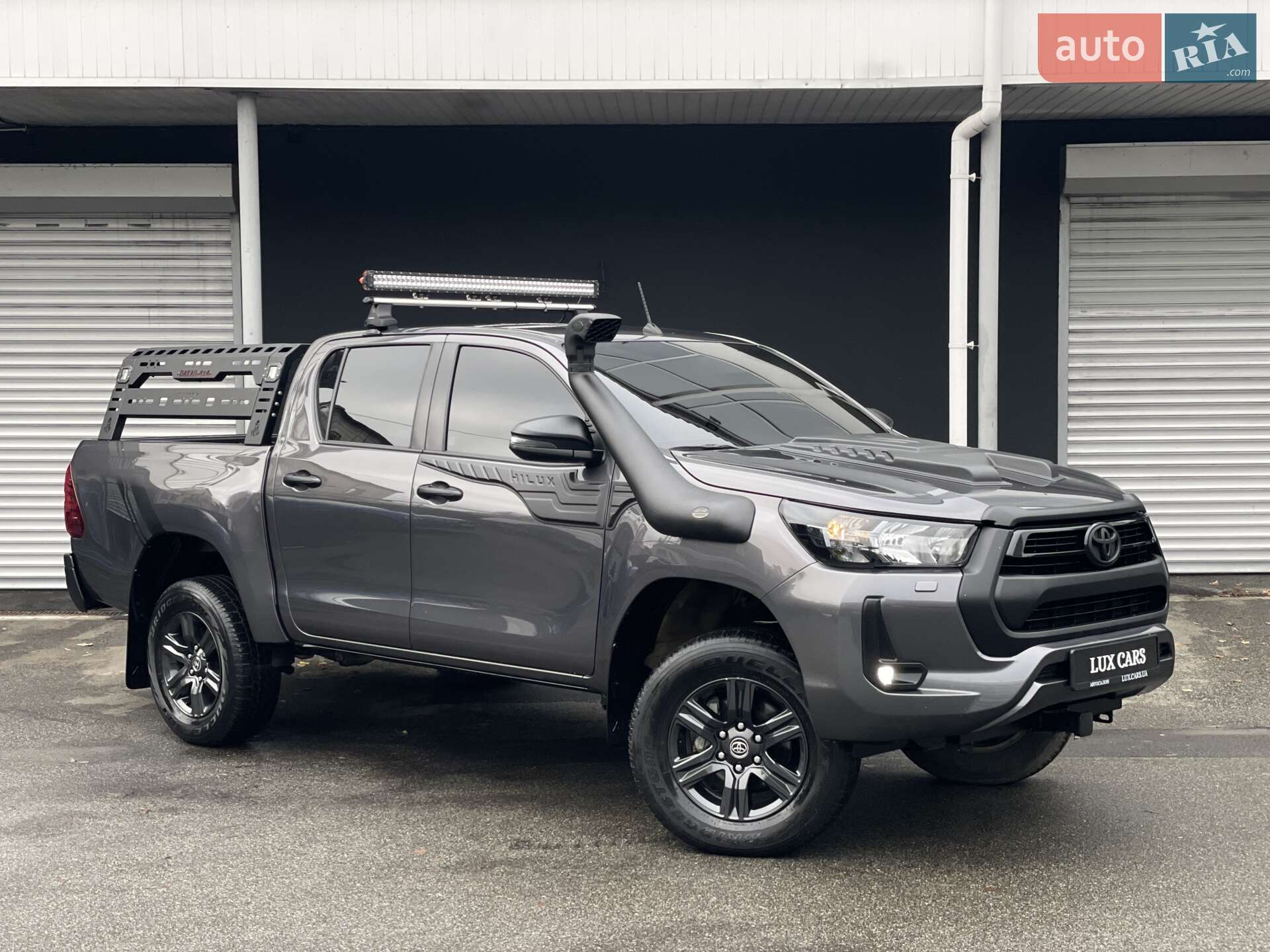 TOYOTA HILUX 2021