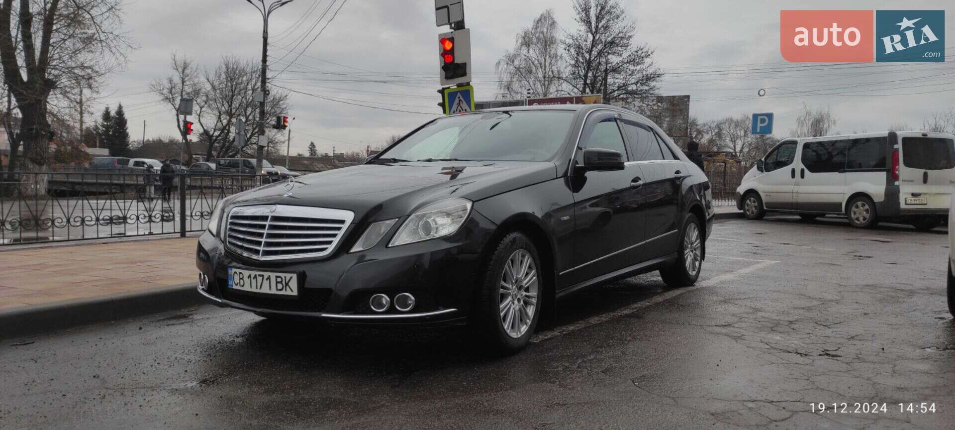 MERCEDES-BENZ E 220 CDI 2012