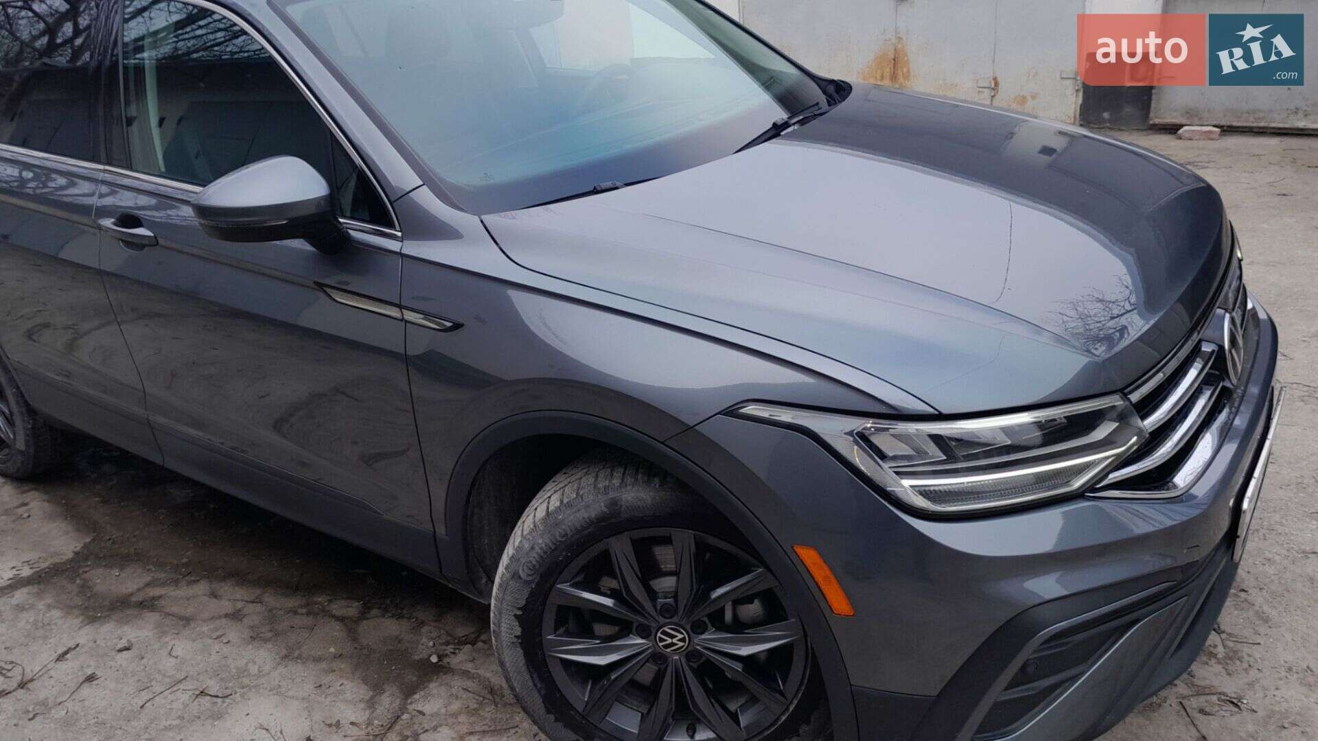 VOLKSWAGEN TIGUAN 2021