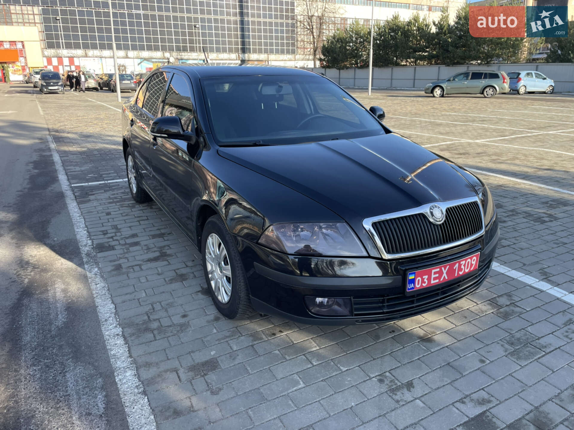 Головне фото звіту автомобіля SKODA OCTAVIA 2012