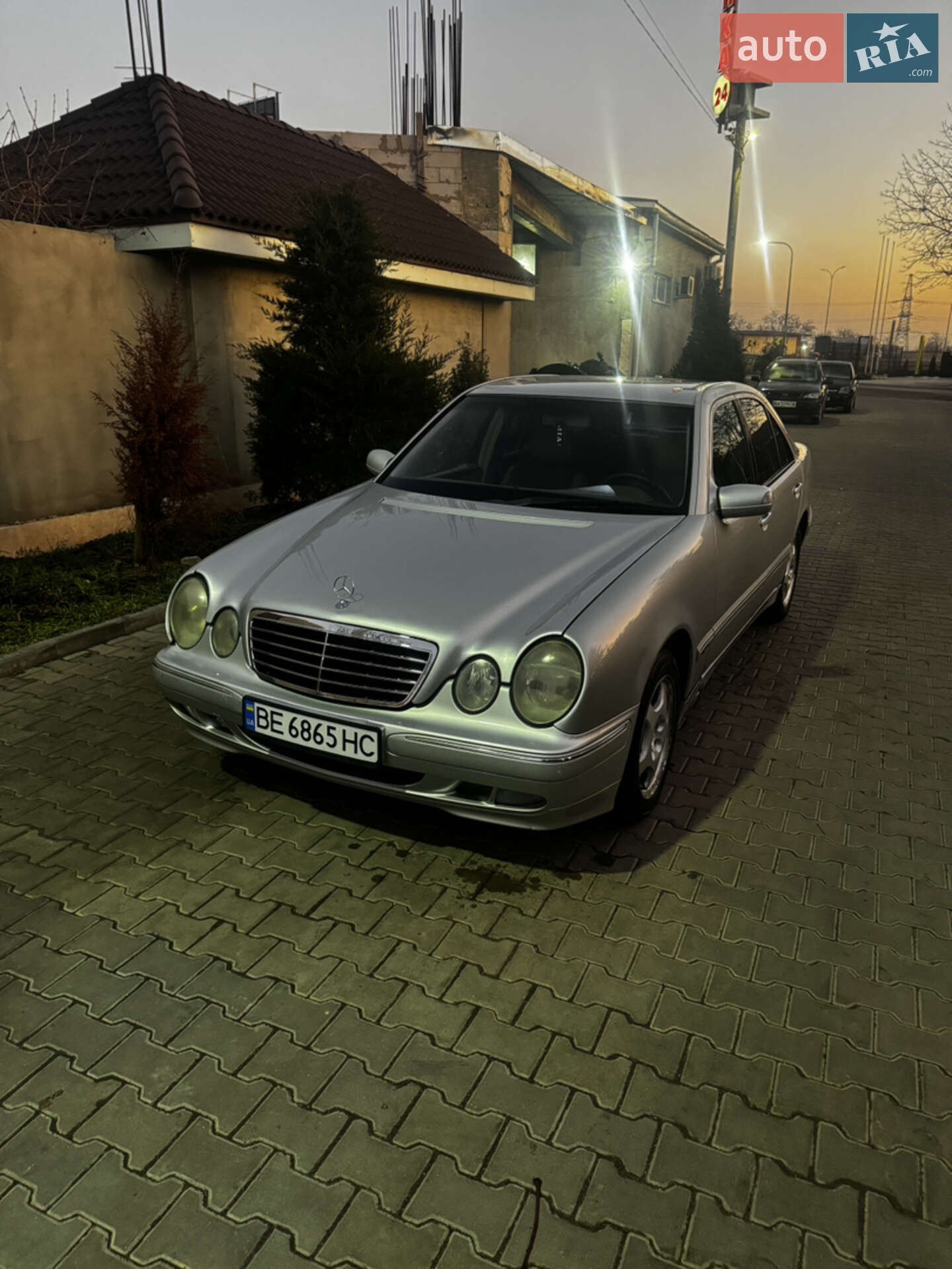 MERCEDES-BENZ E 320 CDI 2000