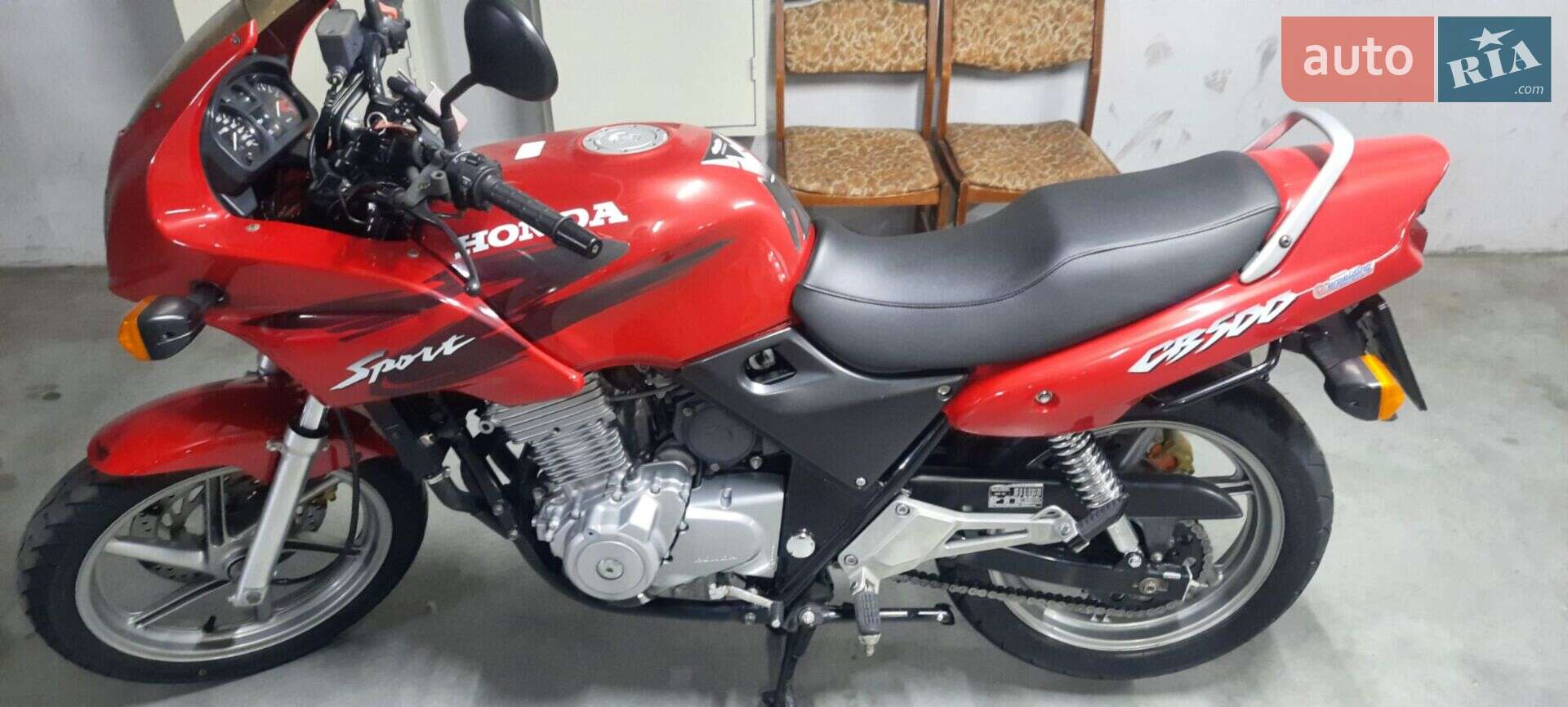 Головне фото звіту автомобіля HONDA CB 500 1999