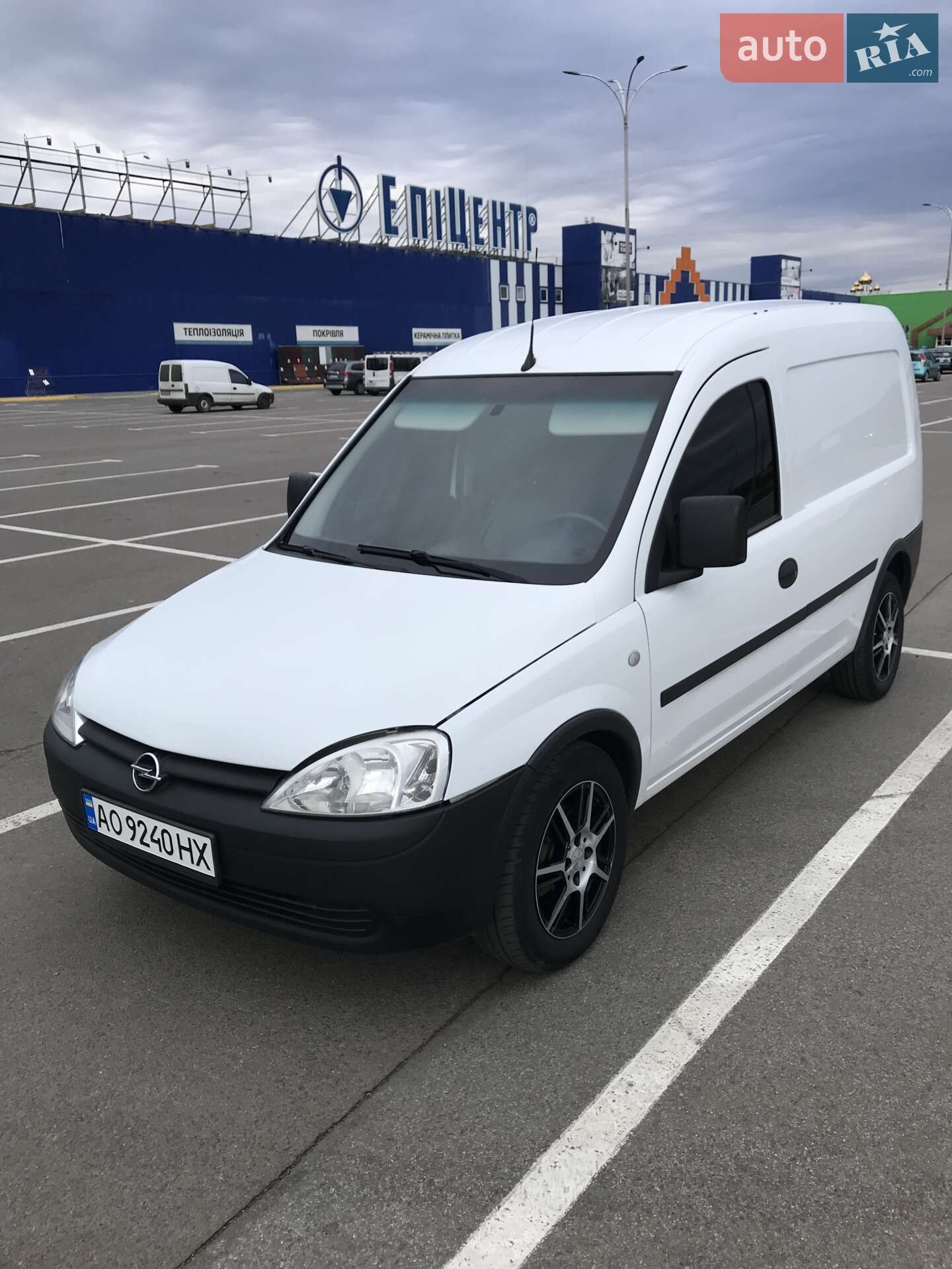 OPEL COMBO 2011