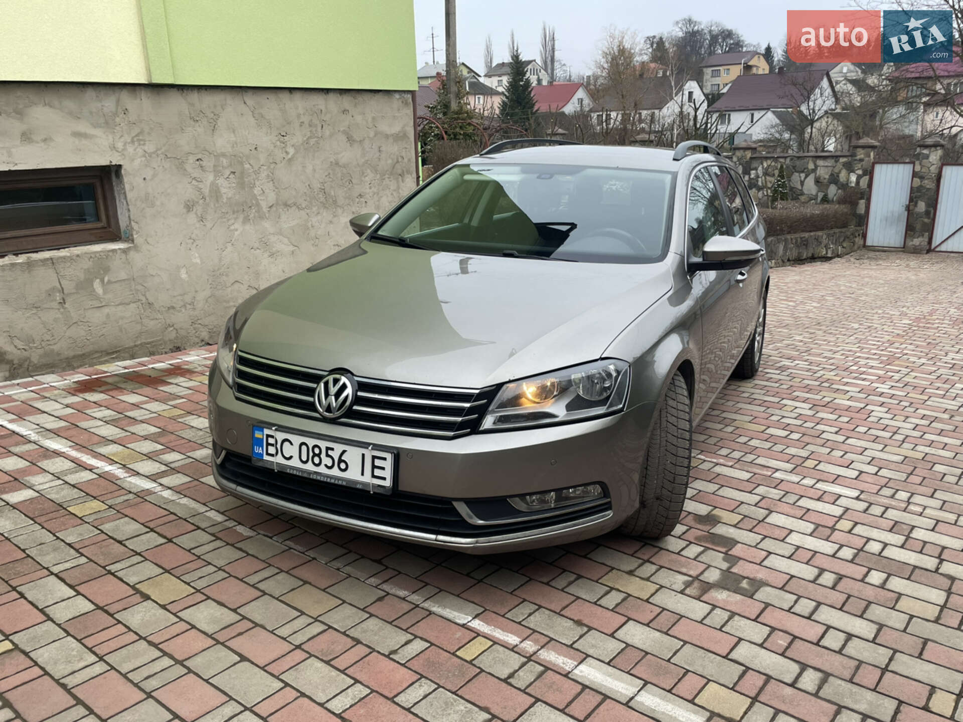 VOLKSWAGEN PASSAT 2014