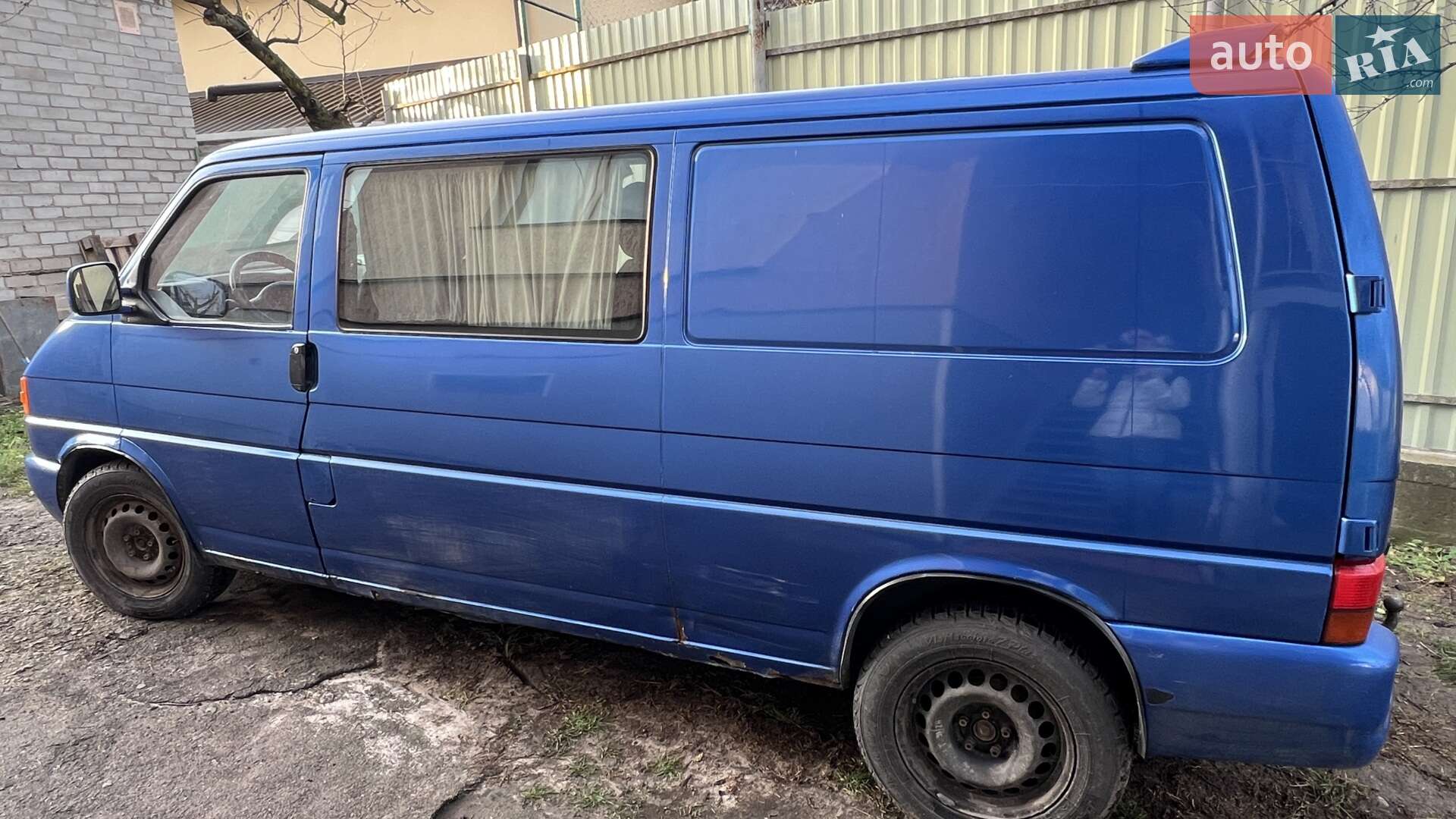 VOLKSWAGEN TRANSPORTER 1996