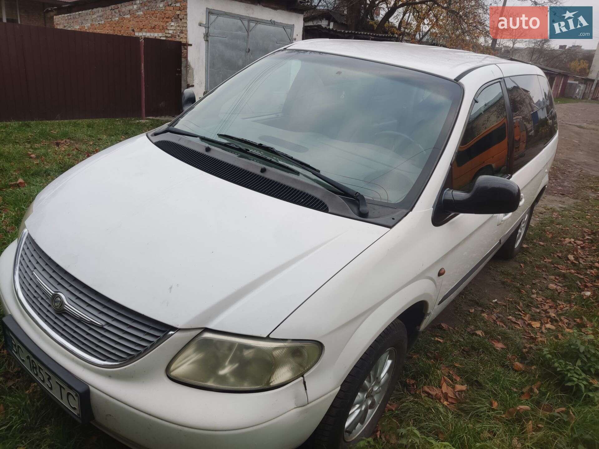 Dodge Ram Van 2002