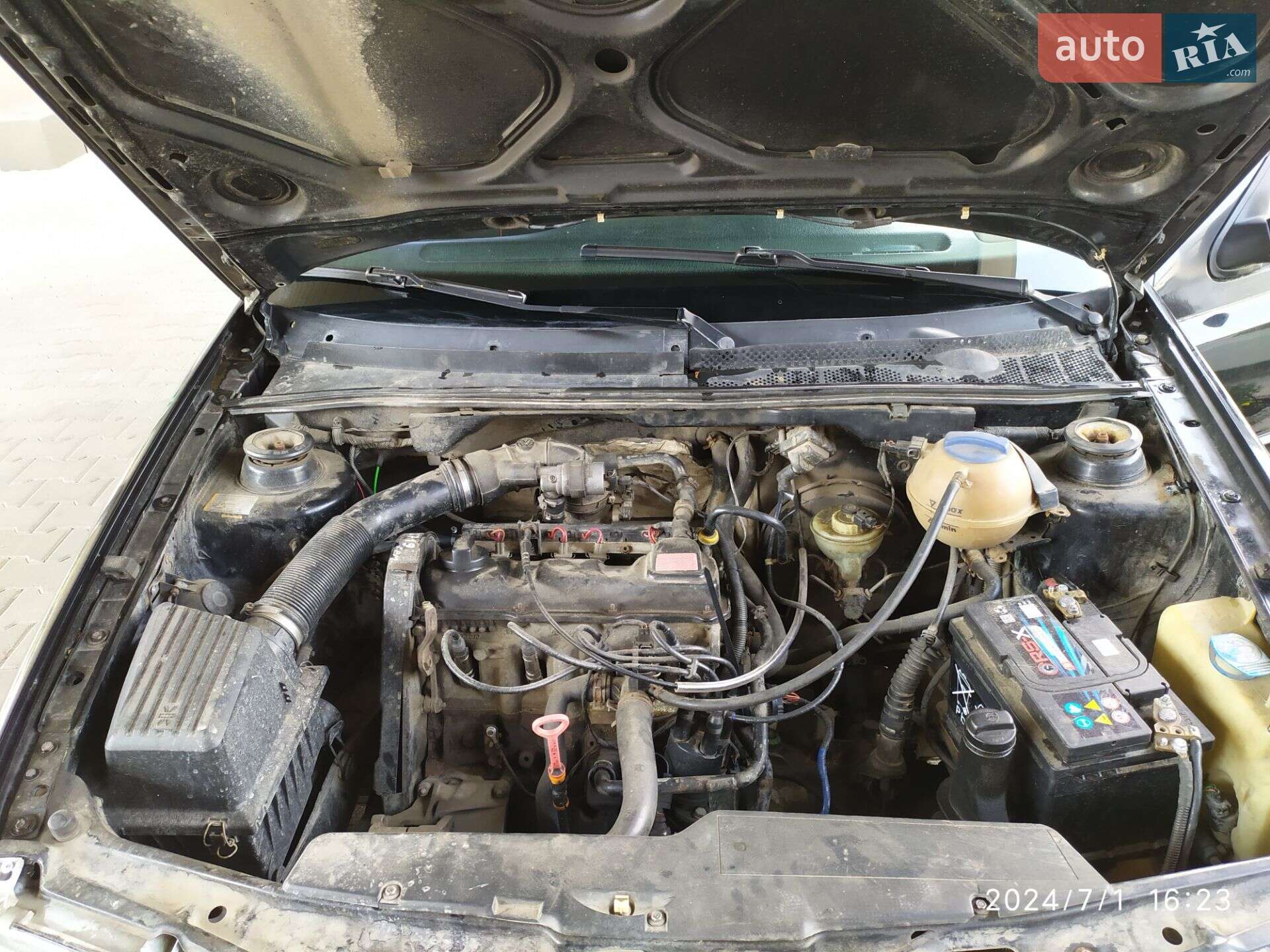 VOLKSWAGEN GOLF 1996