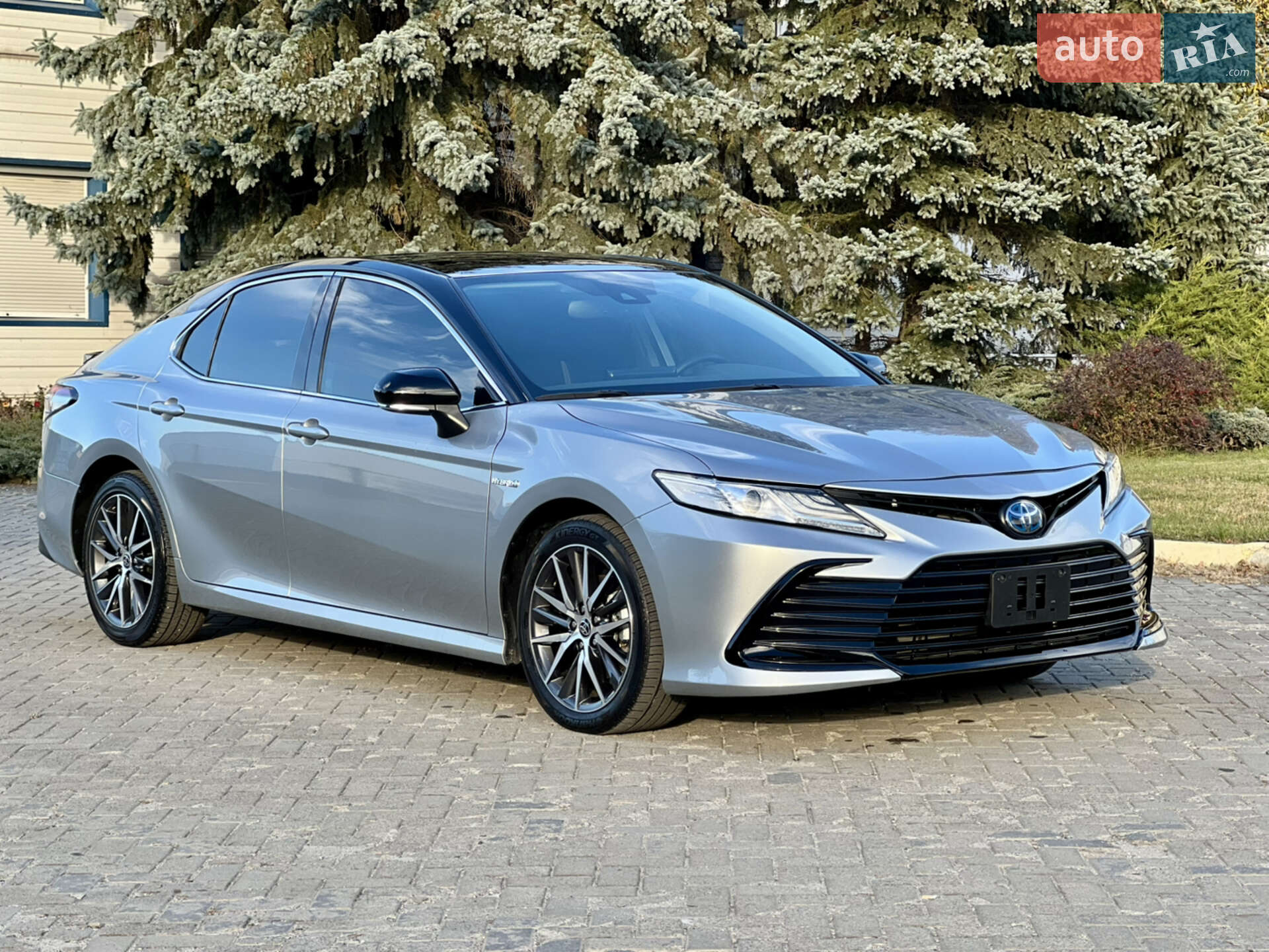 TOYOTA CAMRY HYBRID 2022