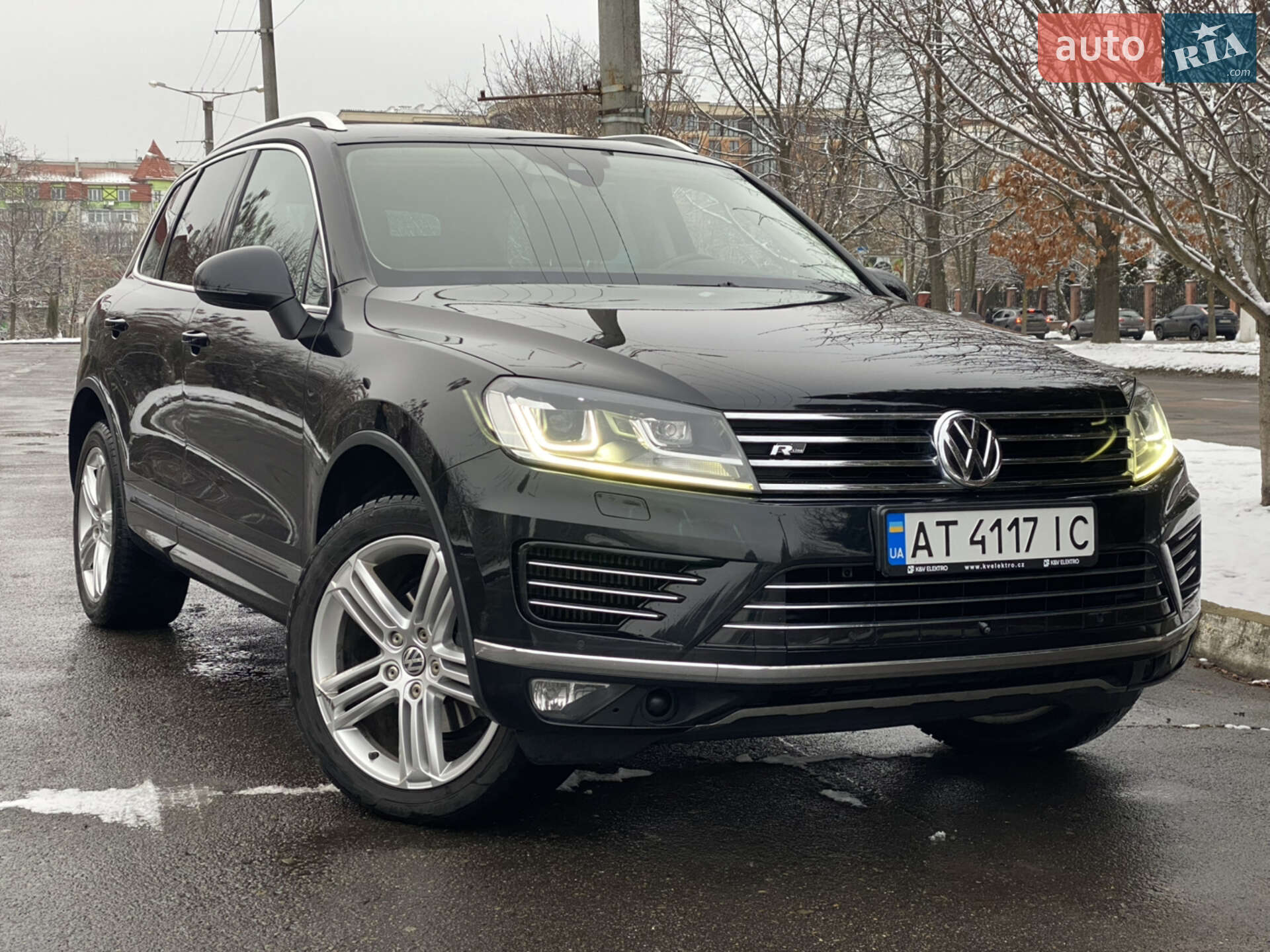 VOLKSWAGEN TOUAREG 2015