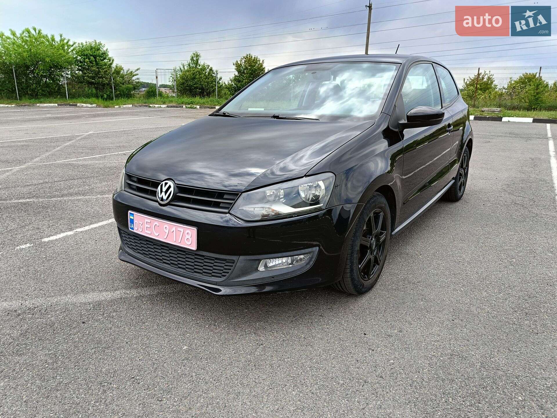 VOLKSWAGEN POLO 2011