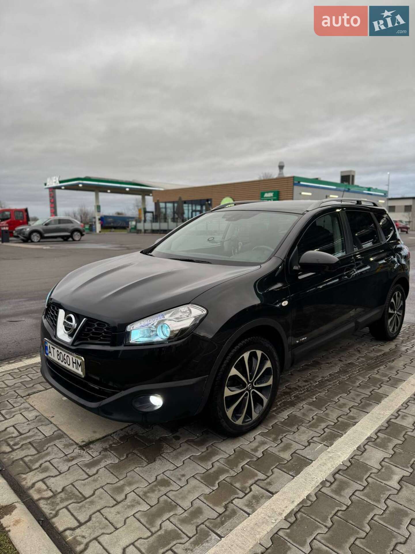 NISSAN QASHQAI +2 2012