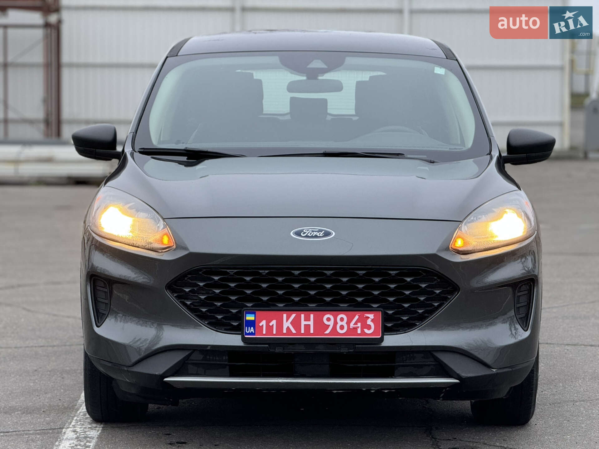 Головне фото звіту автомобіля FORD ESCAPE 2020