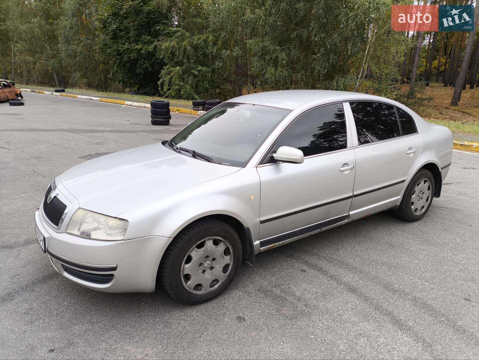 SKODA SUPERB 2002