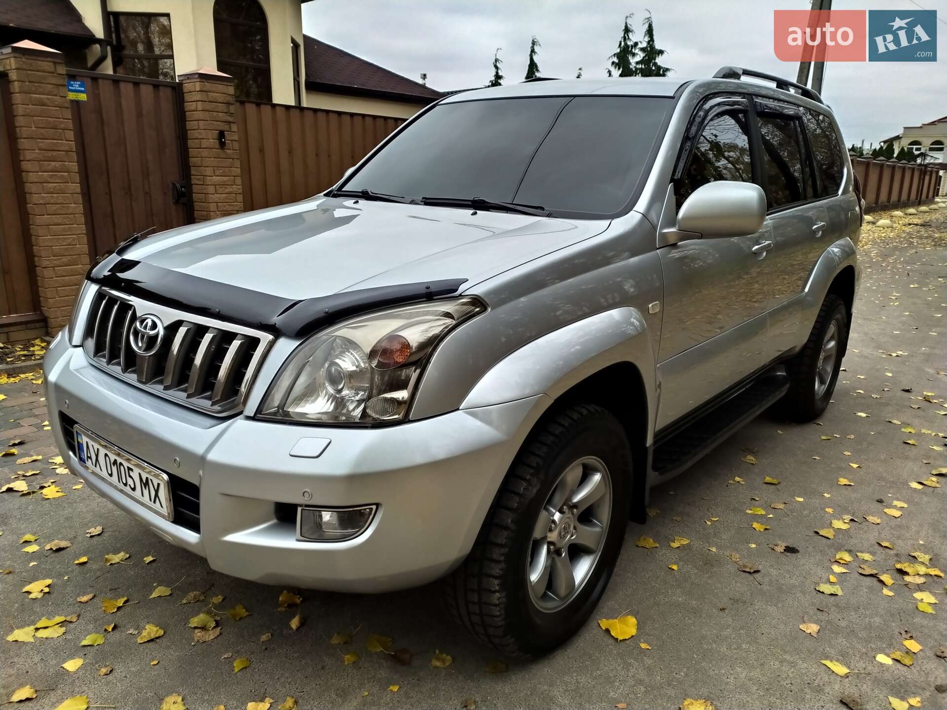 TOYOTA LAND CRUISER PRADO