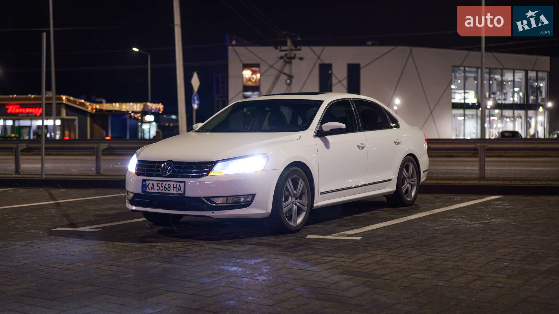 VOLKSWAGEN PASSAT 2014