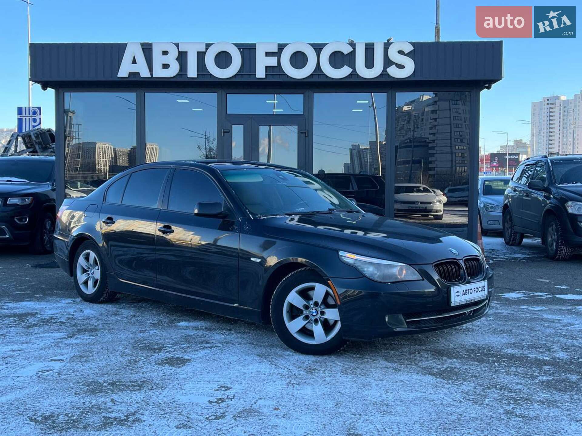 BMW 520I 2008