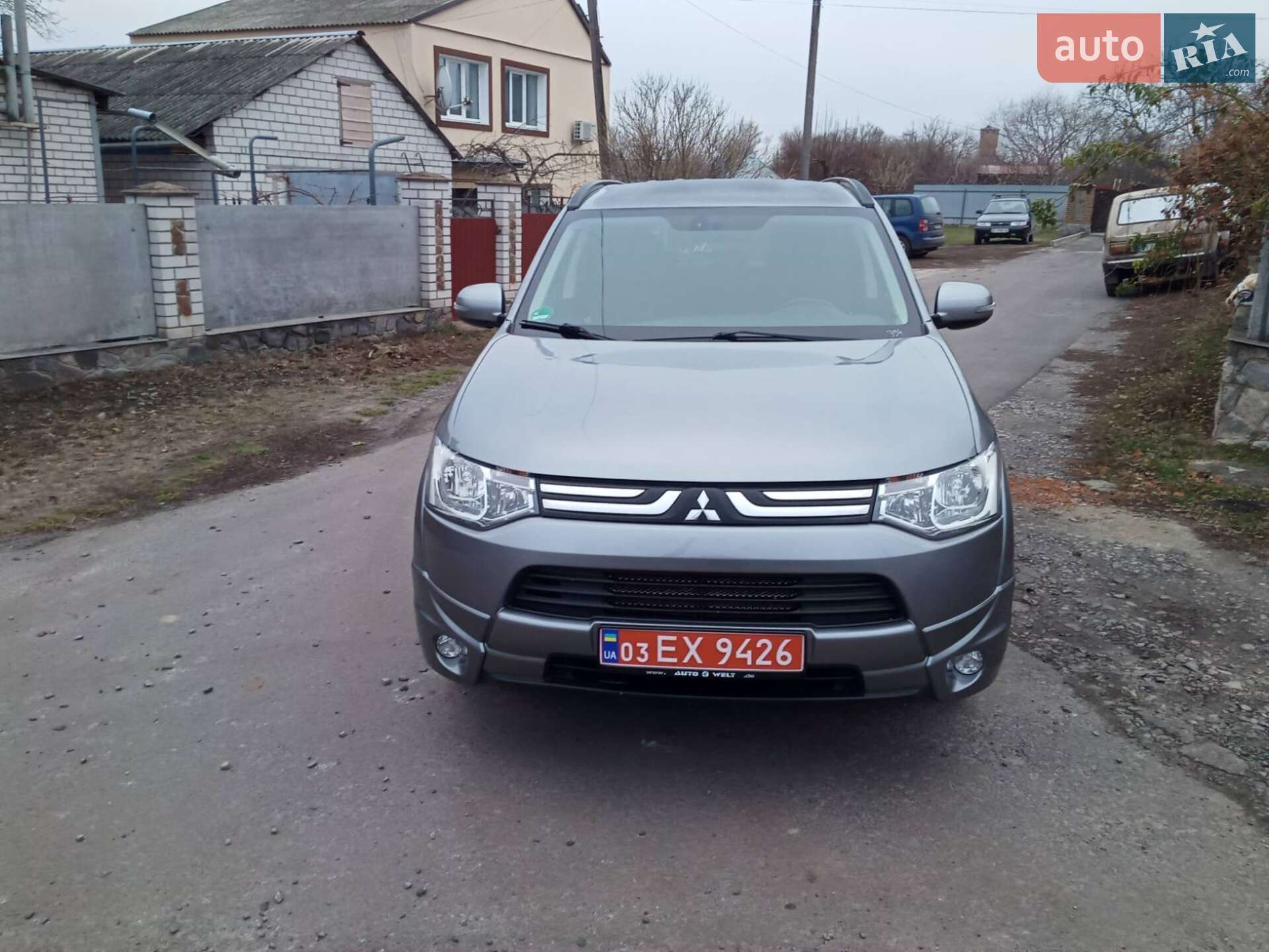 Головне фото звіту автомобіля MITSUBISHI OUTLANDER 2012
