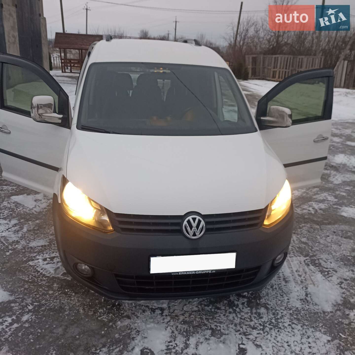 VOLKSWAGEN CADDY 2013