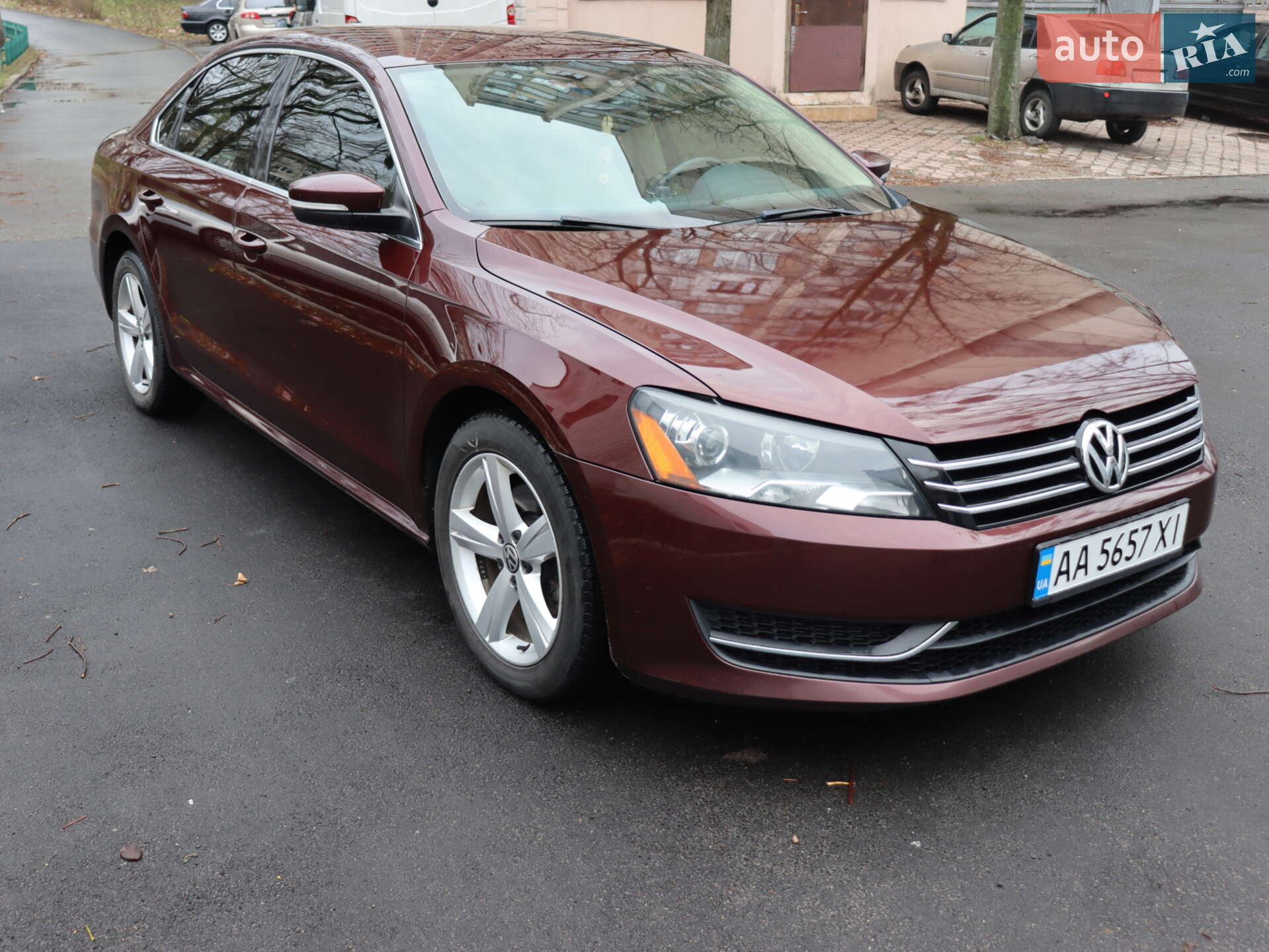 VOLKSWAGEN PASSAT 2013