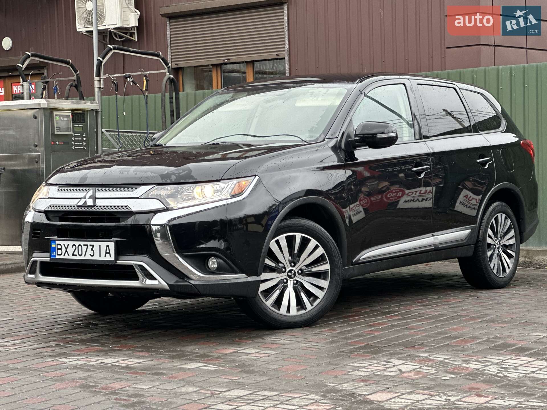 Mitsubishi Outlander 2019