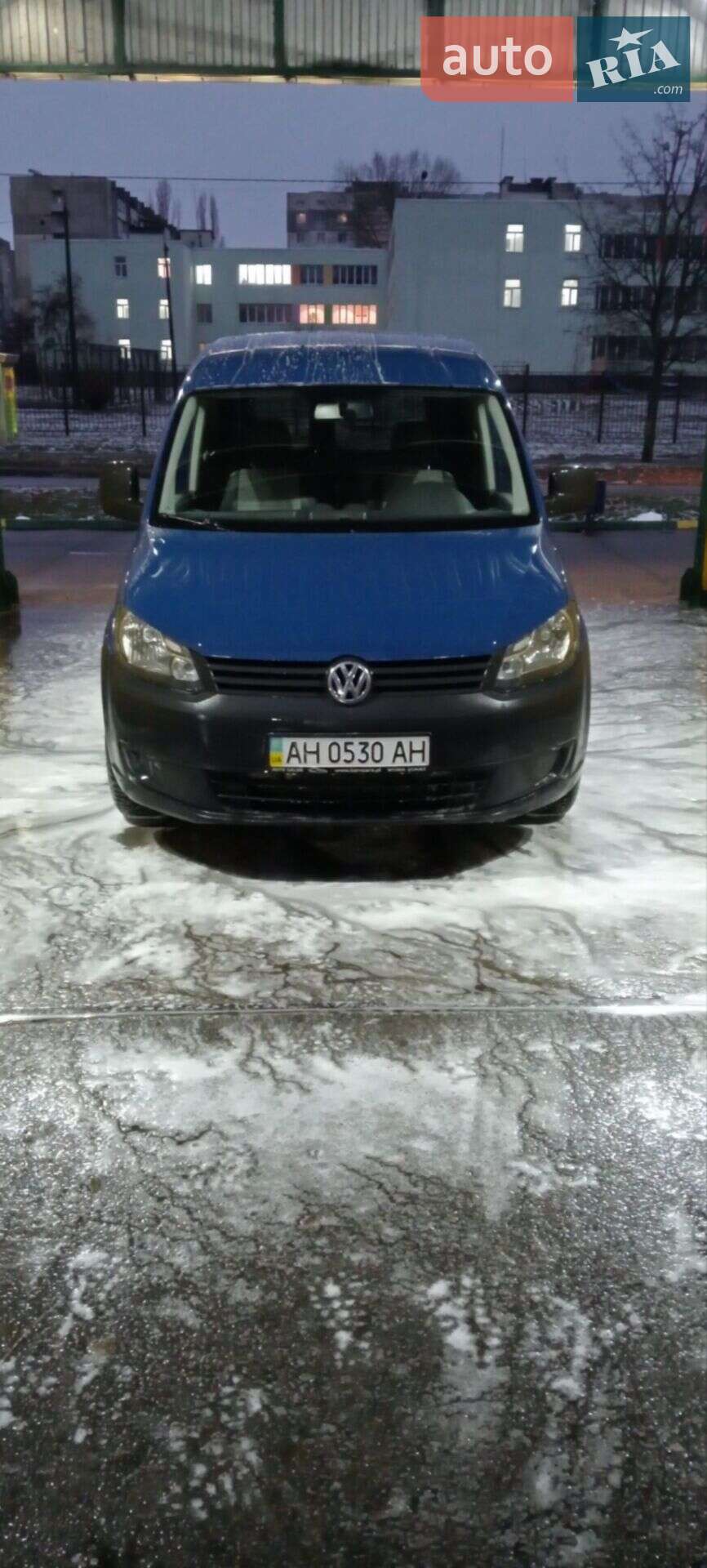 VOLKSWAGEN CADDY 2012