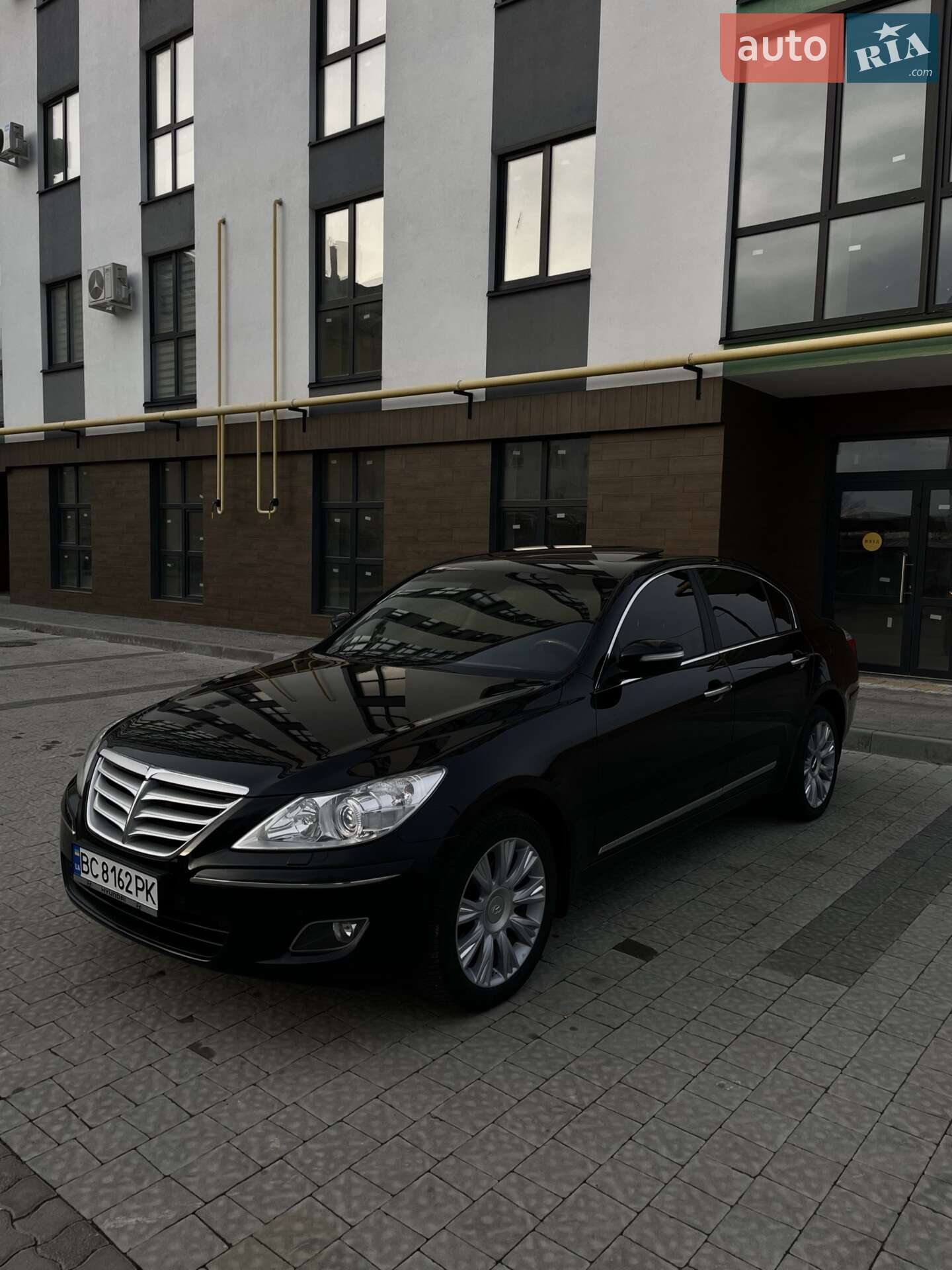 HYUNDAI GENESIS 2009