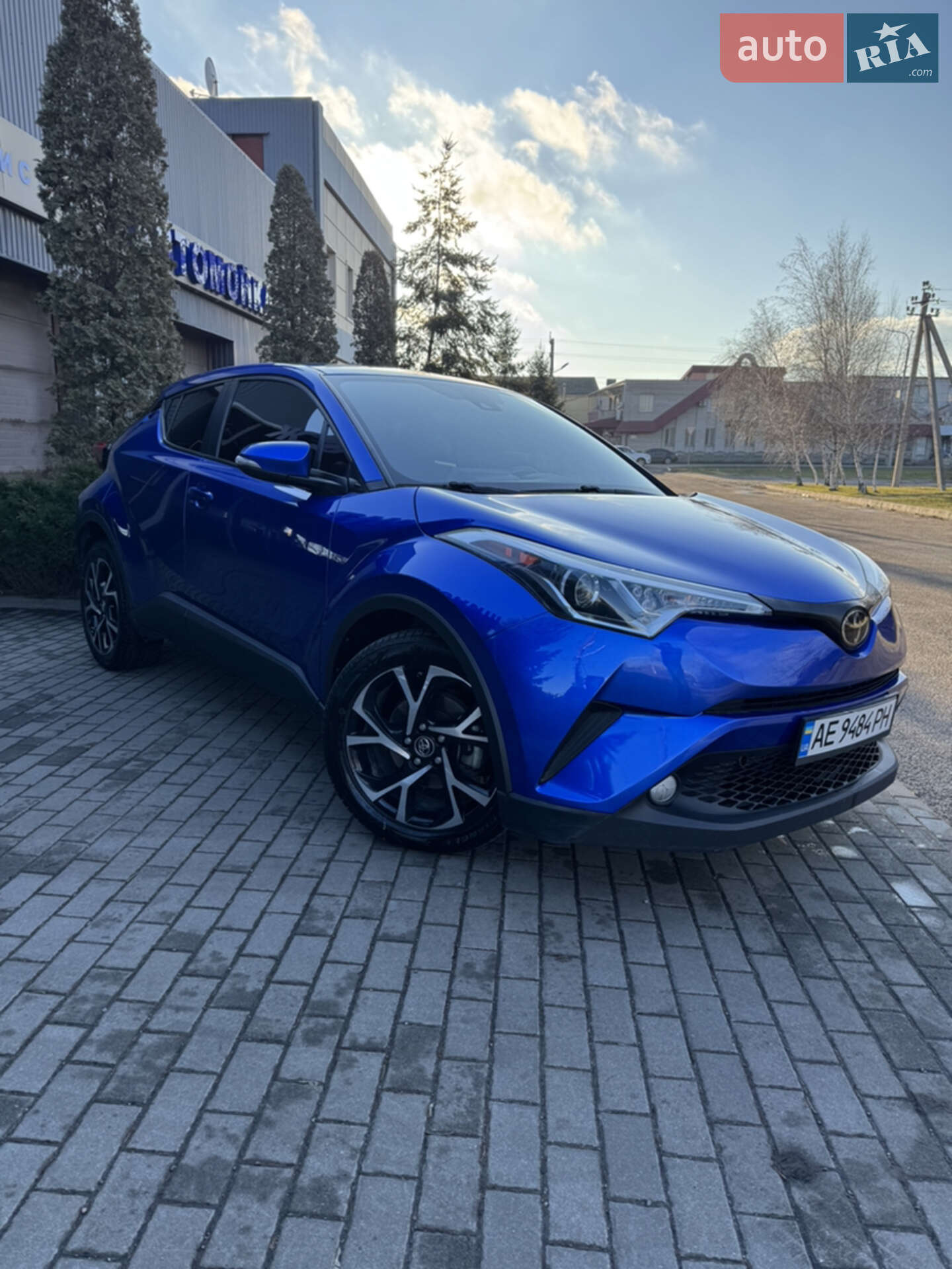 TOYOTA C-HR 2018