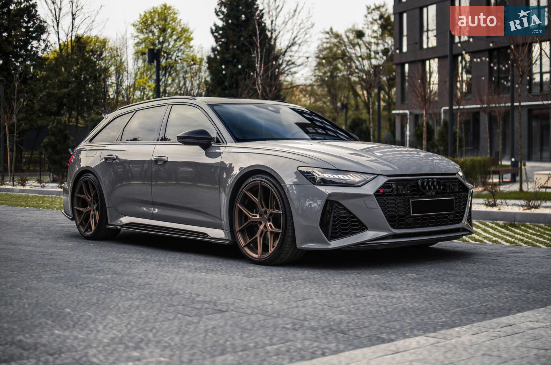 AUDI RS6 2020