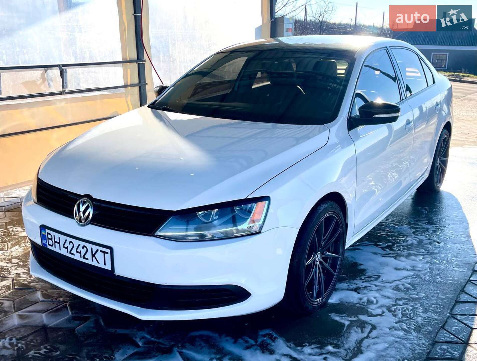 VOLKSWAGEN JETTA 2011