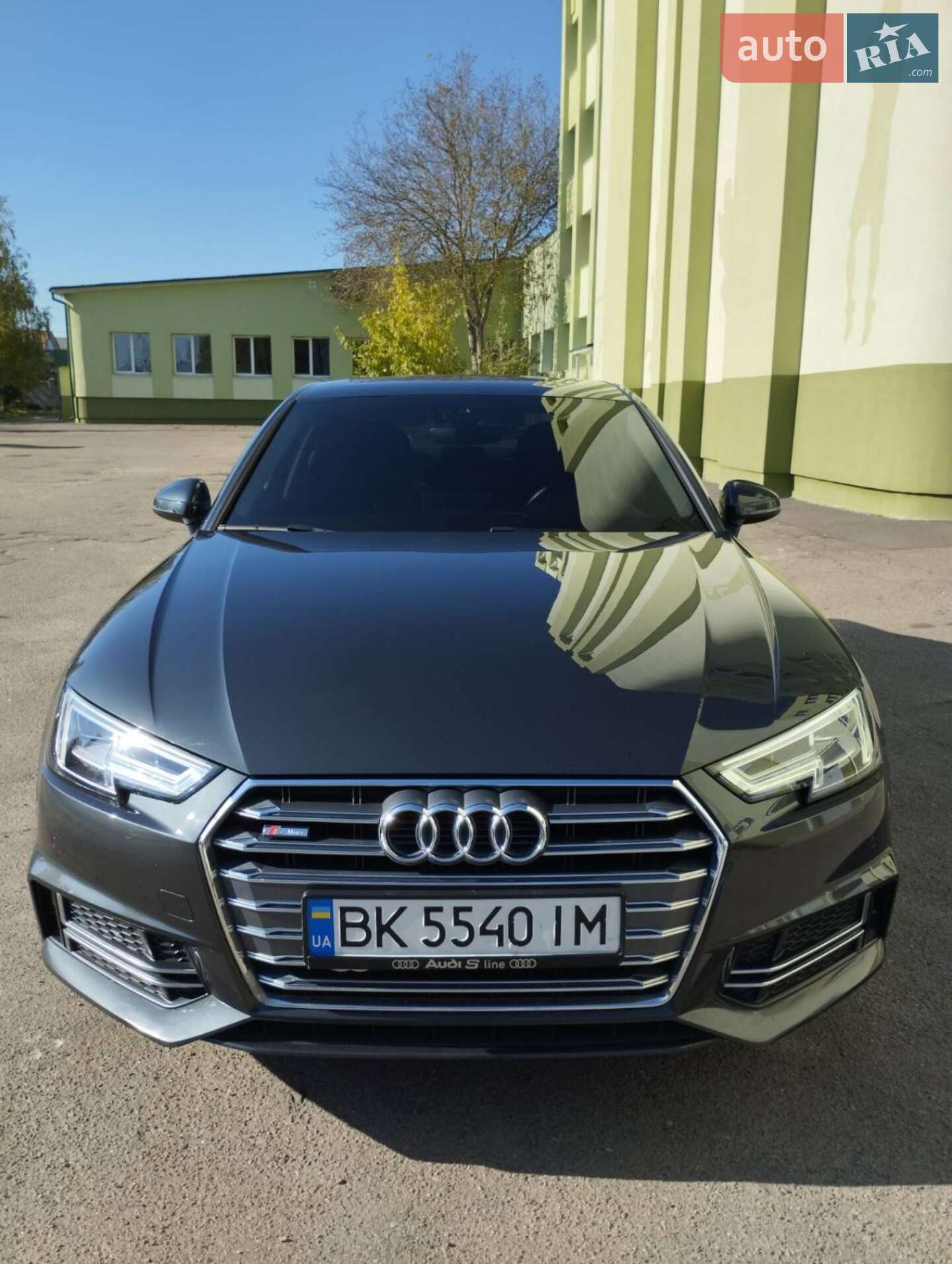Головне фото звіту автомобіля AUDI A4 2018