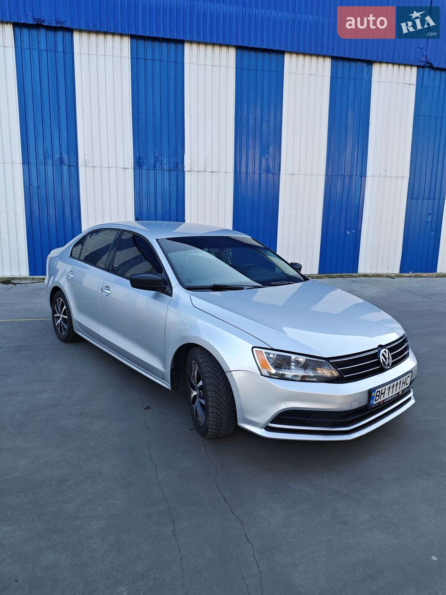 VOLKSWAGEN JETTA 2016