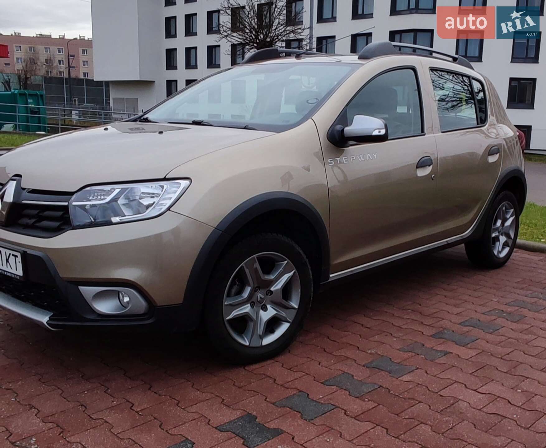 RENAULT SANDERO 2020