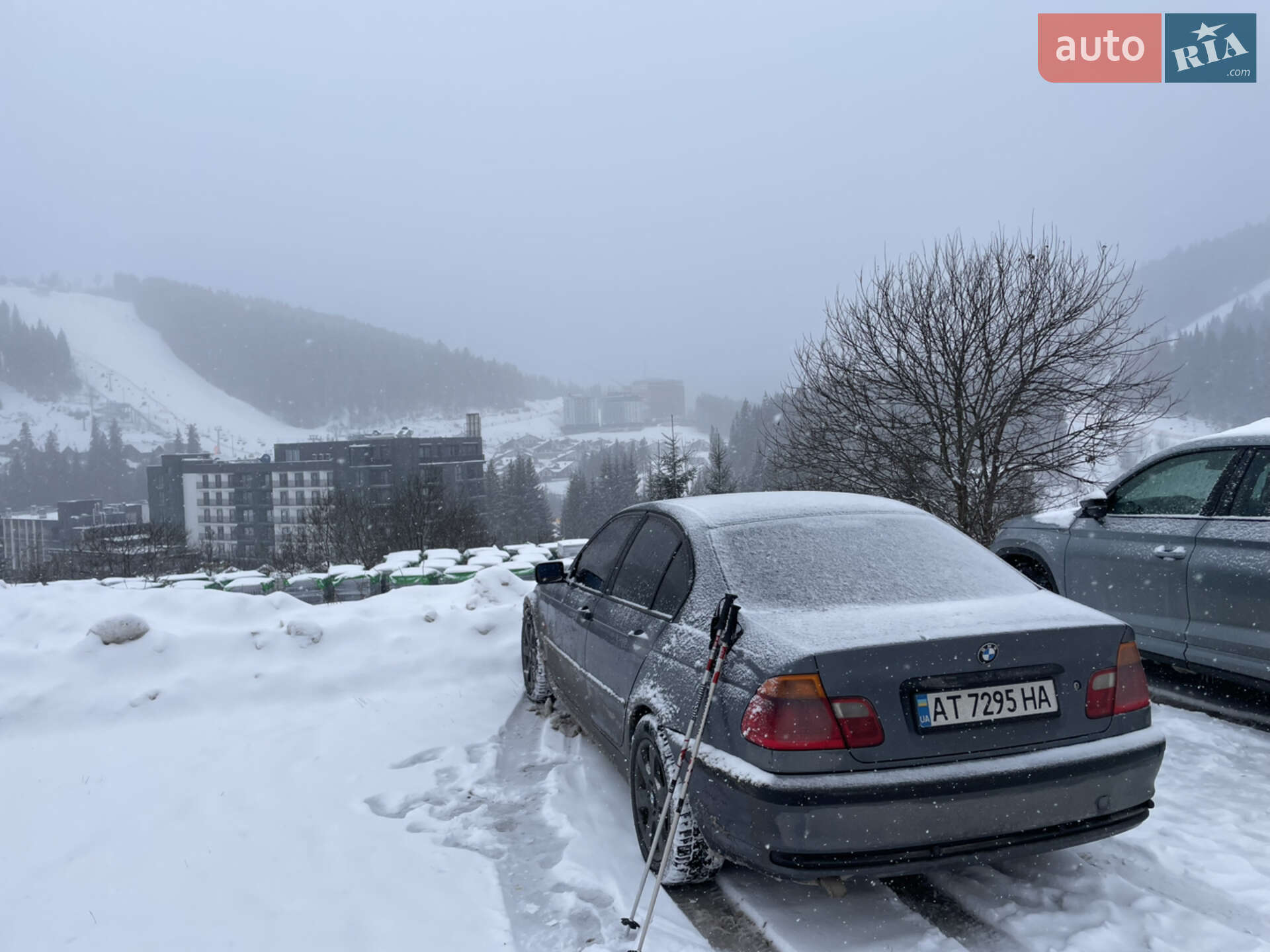 Головне фото звіту автомобіля BMW 320D 2001