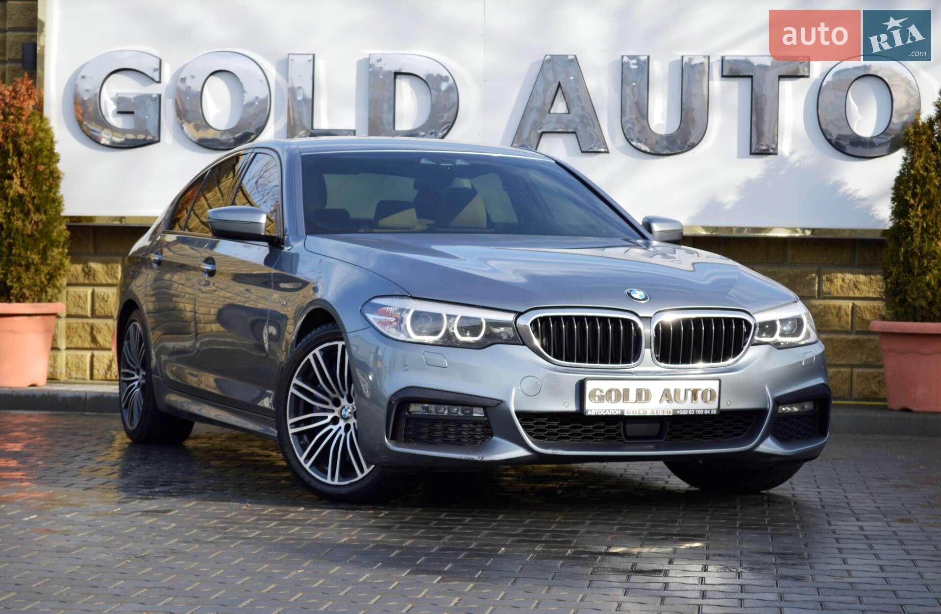 Головне фото звіту автомобіля BMW 540I 2017