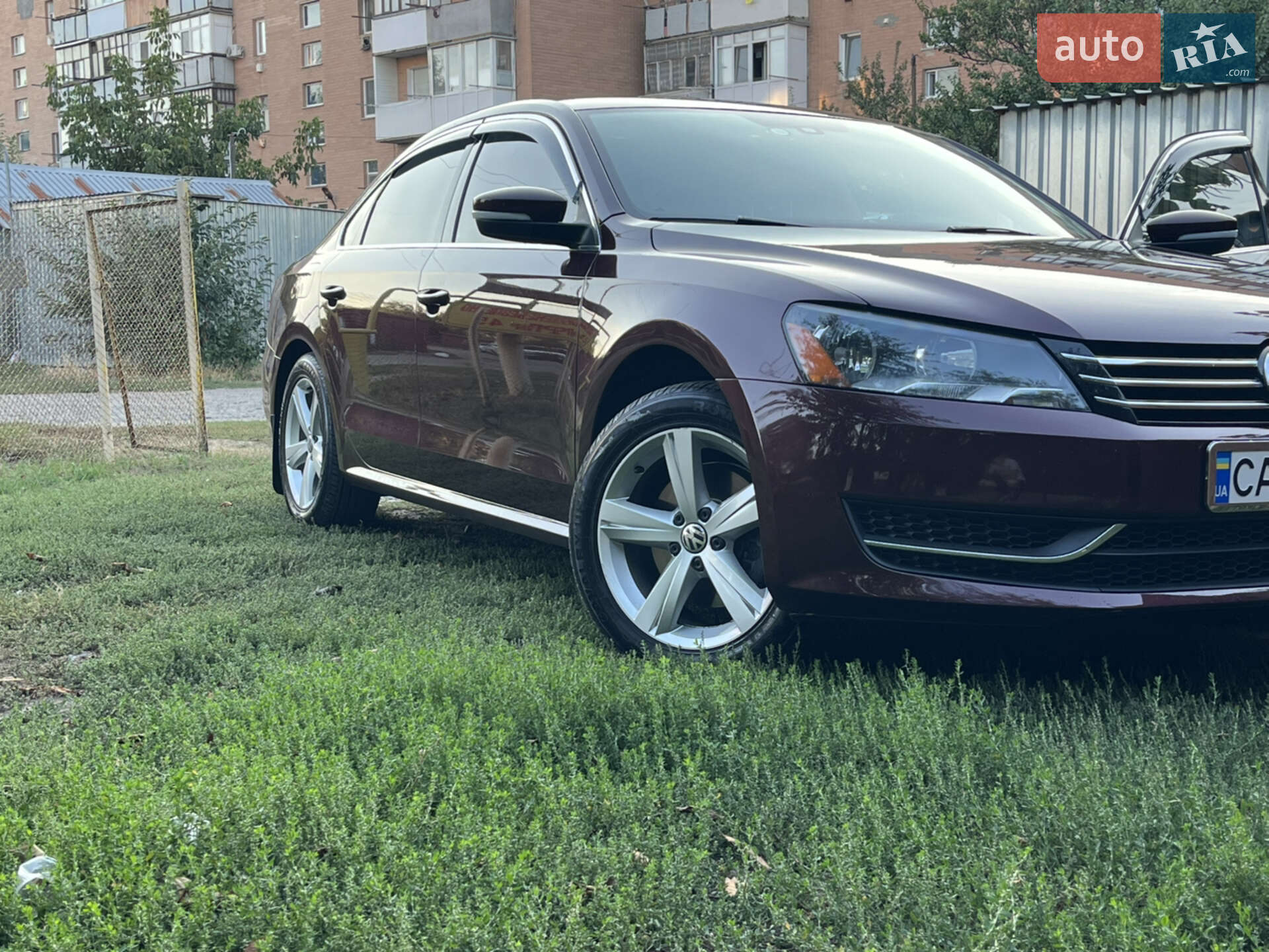 VOLKSWAGEN PASSAT 2014