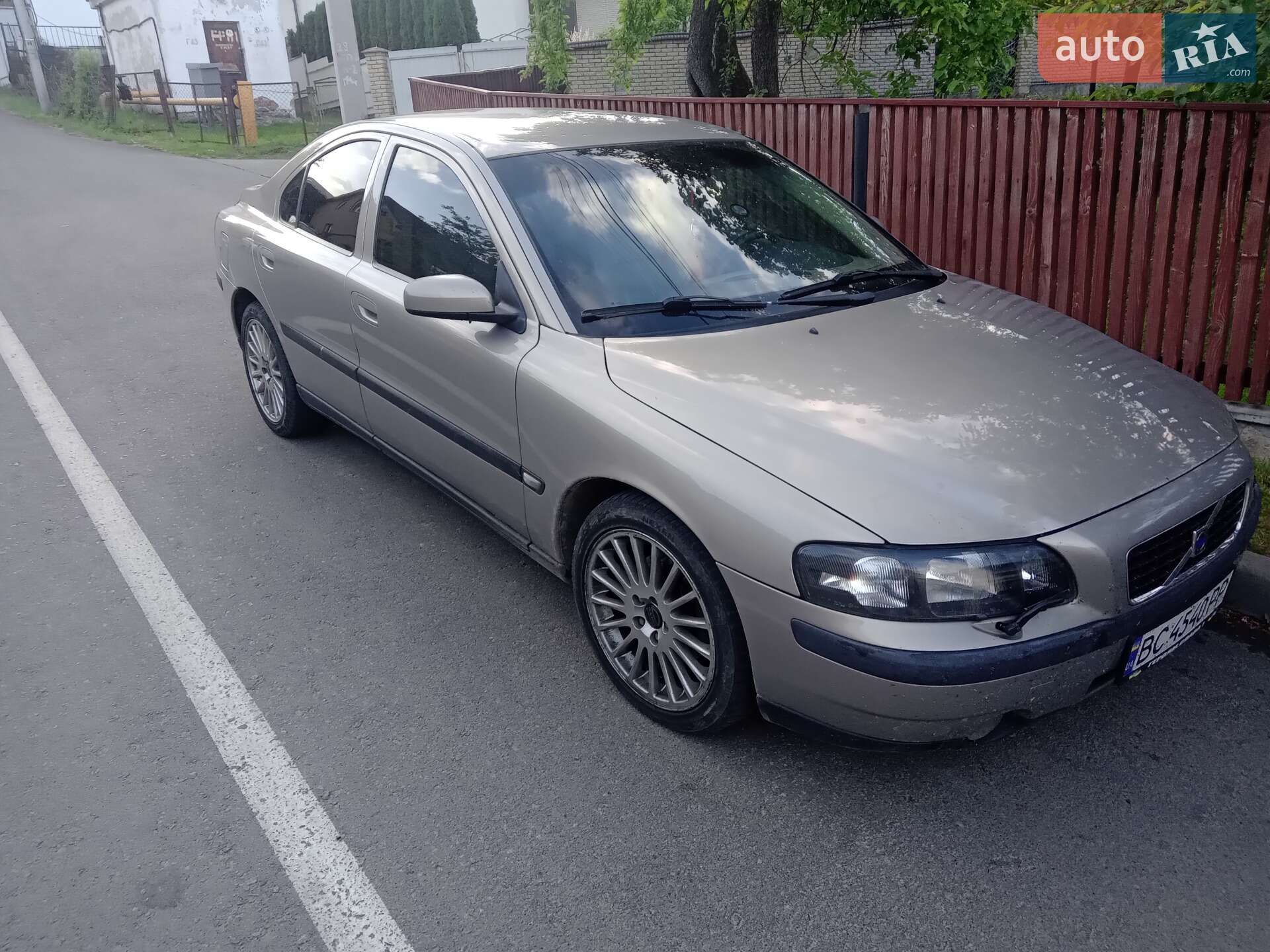 VOLVO S60 2003