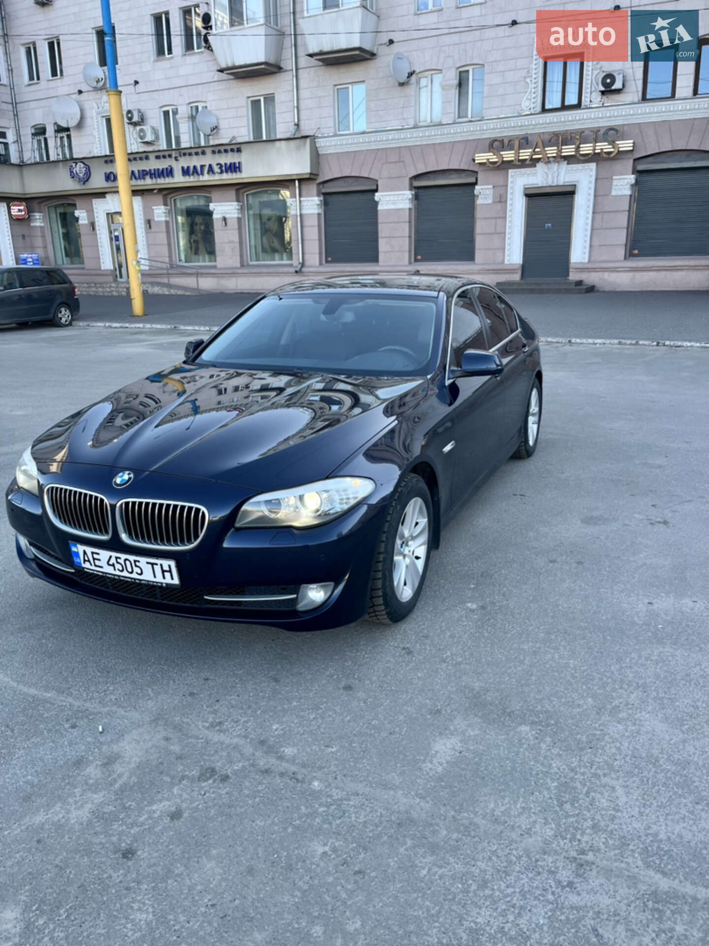 BMW 520I 2012
