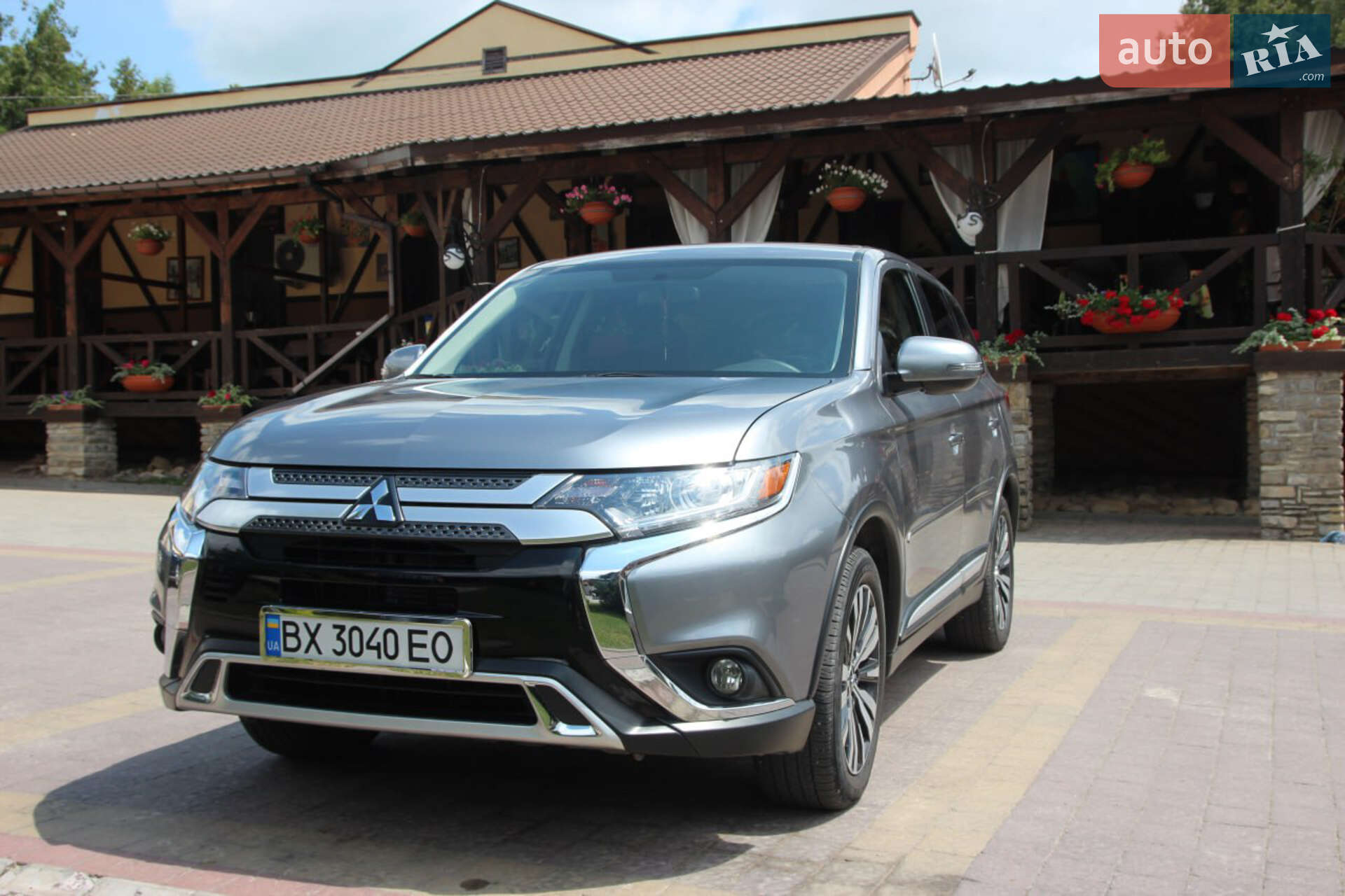 Головне фото звіту автомобіля MITSUBISHI OUTLANDER 2018