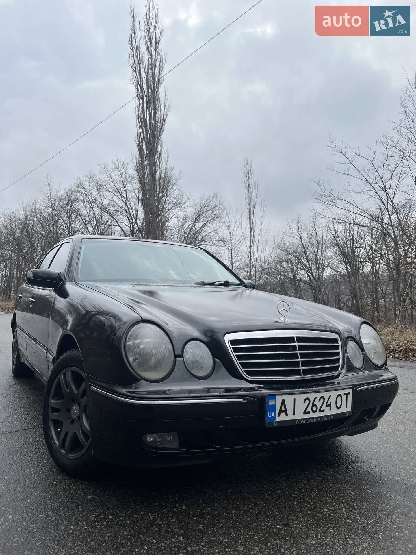 MERCEDES-BENZ E 200 2001