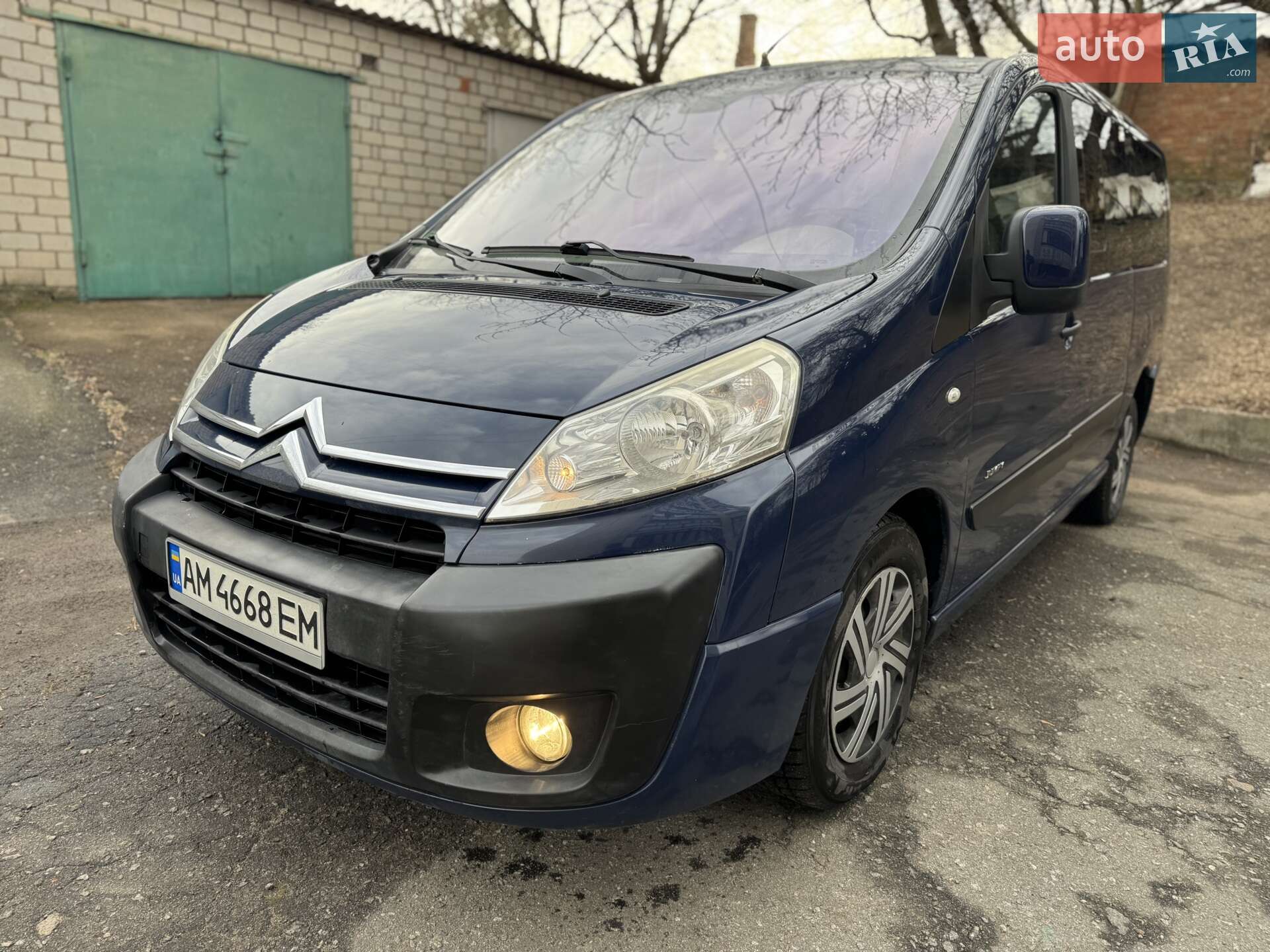 Головне фото звіту автомобіля CITROEN JUMPY 2008
