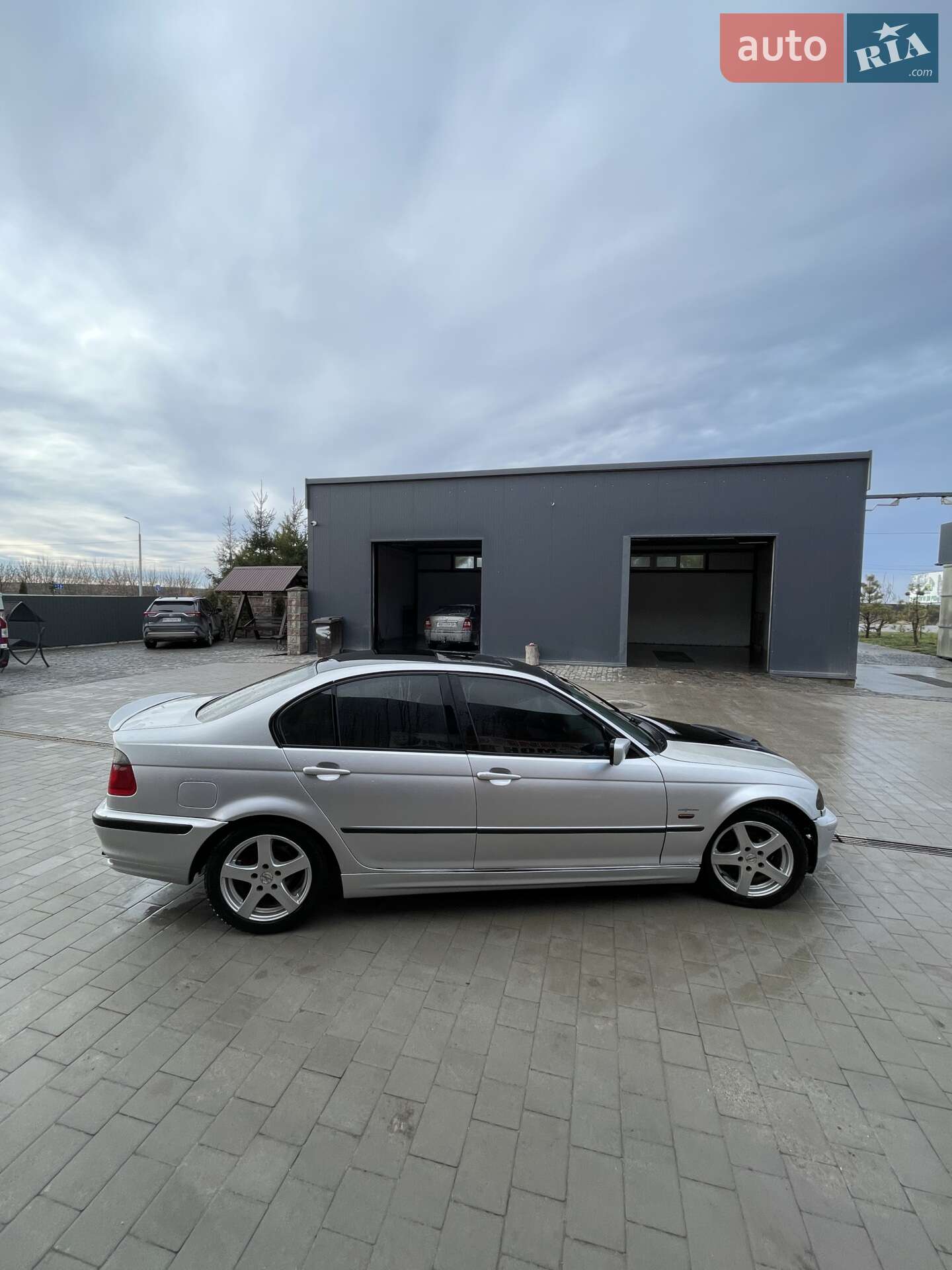 BMW 320 2000
