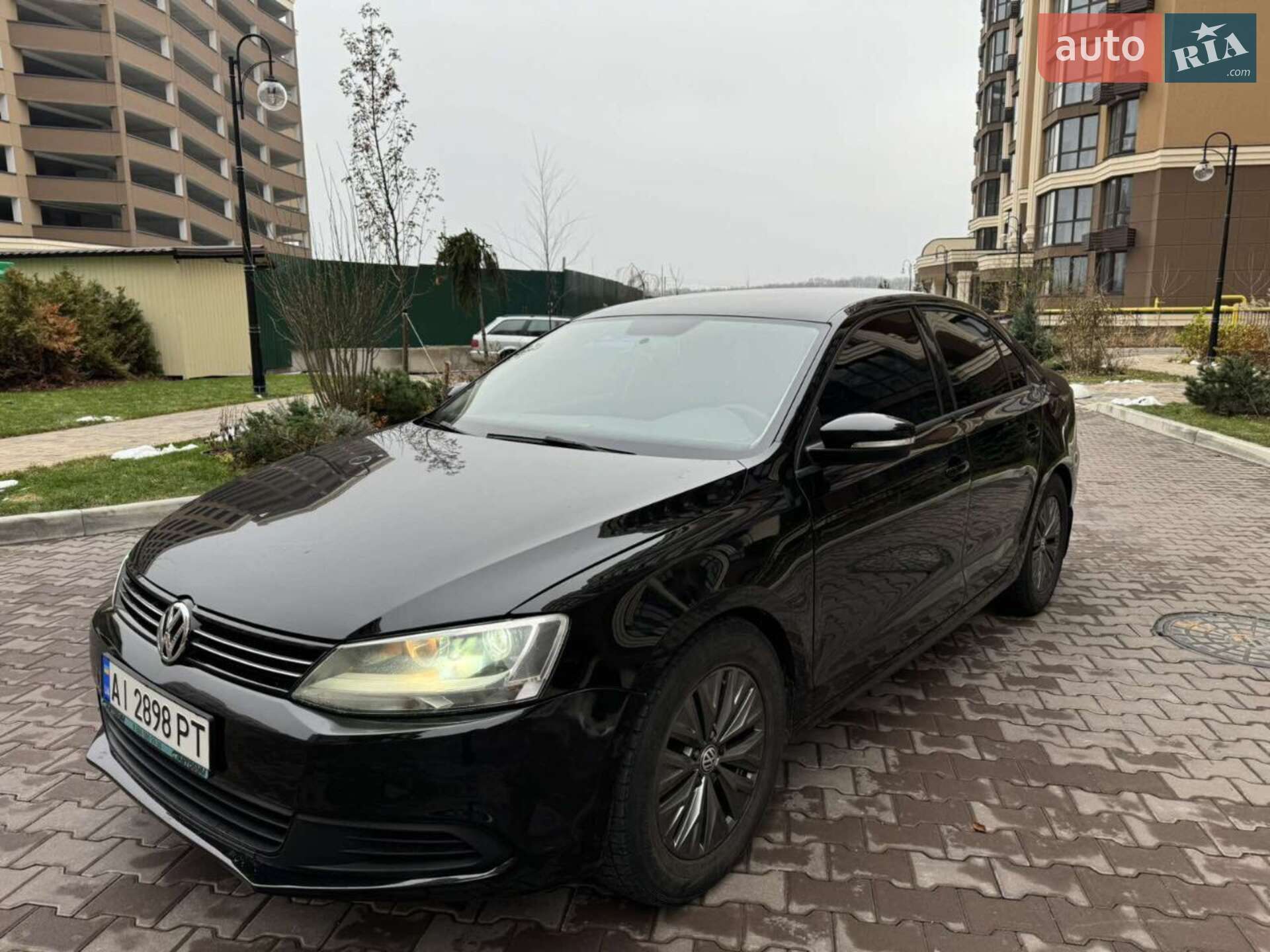 VOLKSWAGEN JETTA 2012