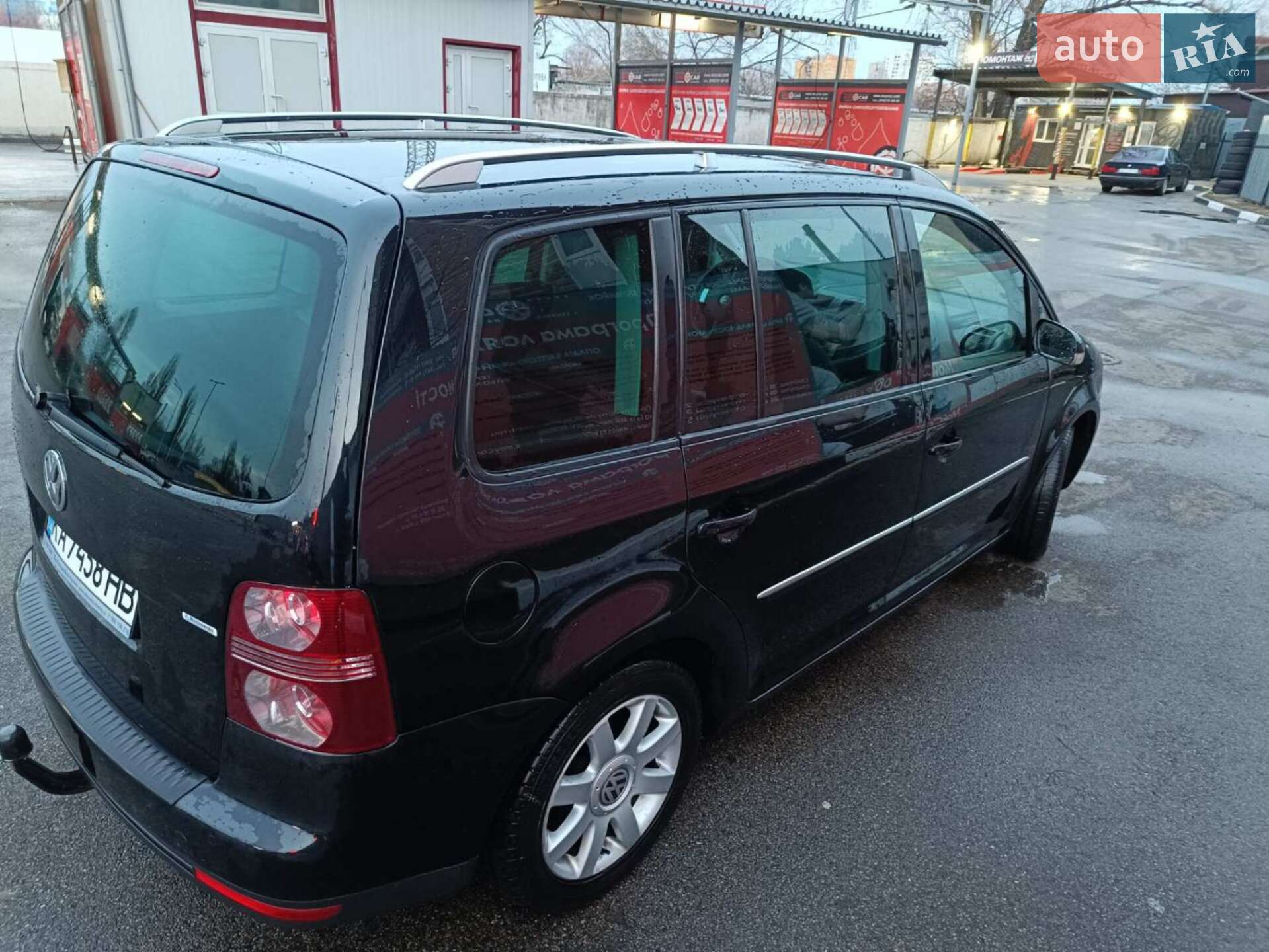 VOLKSWAGEN TOURAN 2007