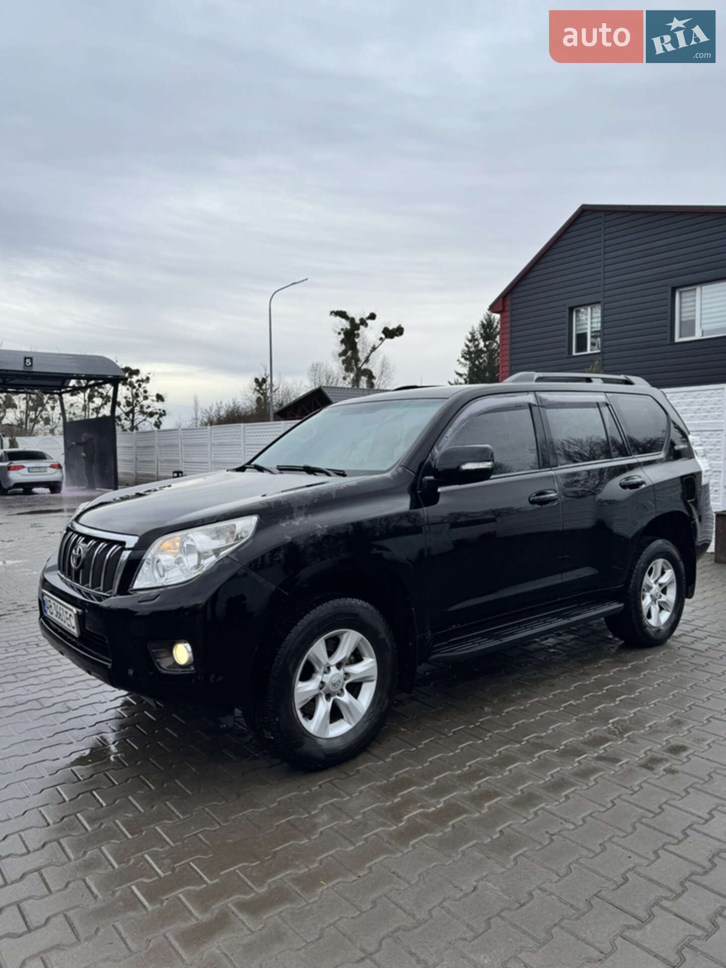 TOYOTA LAND CRUISER PRADO 2012
