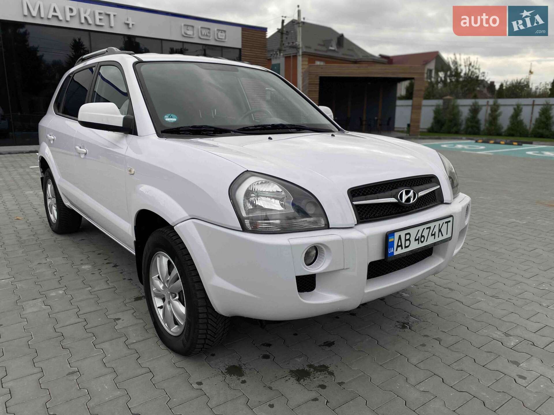 Головне фото звіту автомобіля HYUNDAI TUCSON 2008