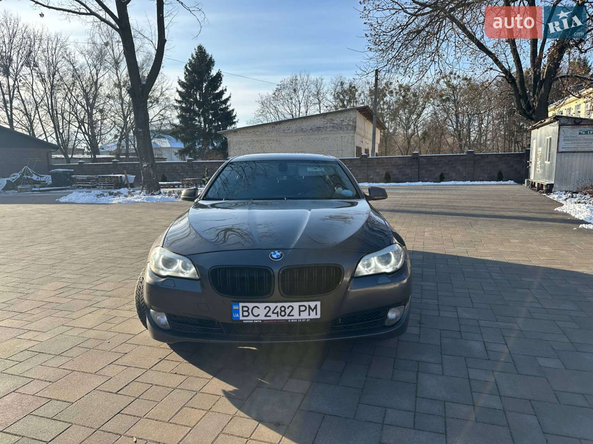 BMW 528 2011