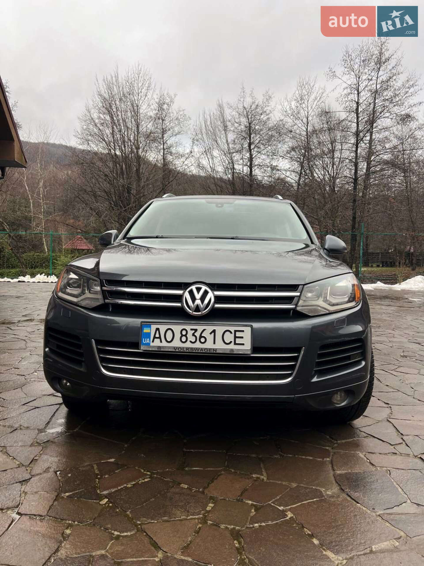 VOLKSWAGEN TOUAREG 2011